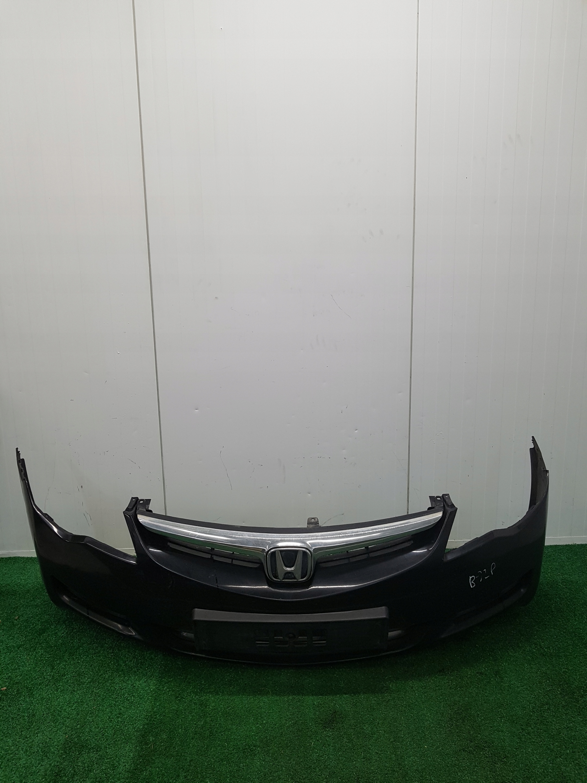 bumper front front HONDA CIVIC 8 KOD B92P