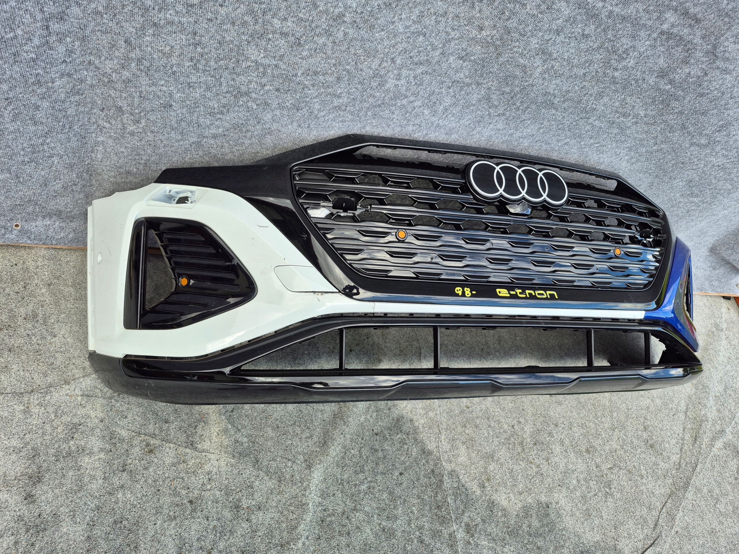 C90ee2bd498f9a0b0c4f3ed3b9c4