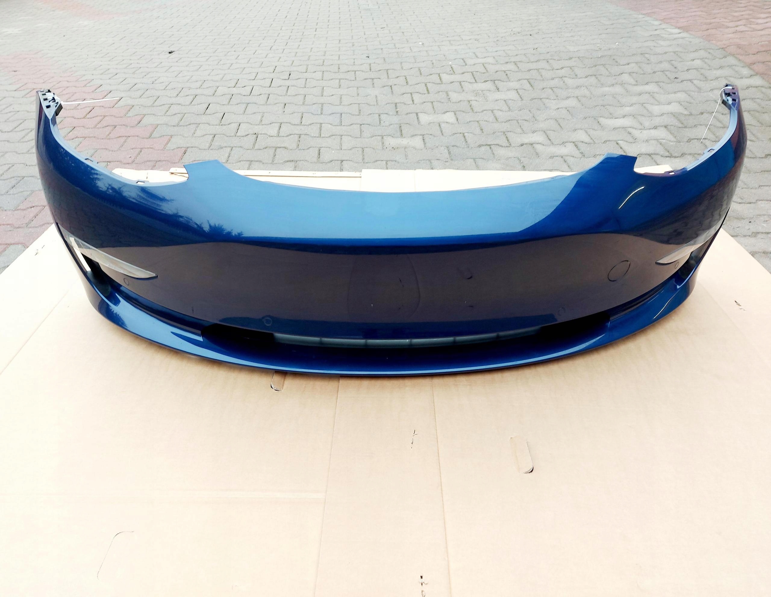 TESLA 3 TESLA III 22r. Zderzak przód kompletny kolor PPSB 1531702-03-C