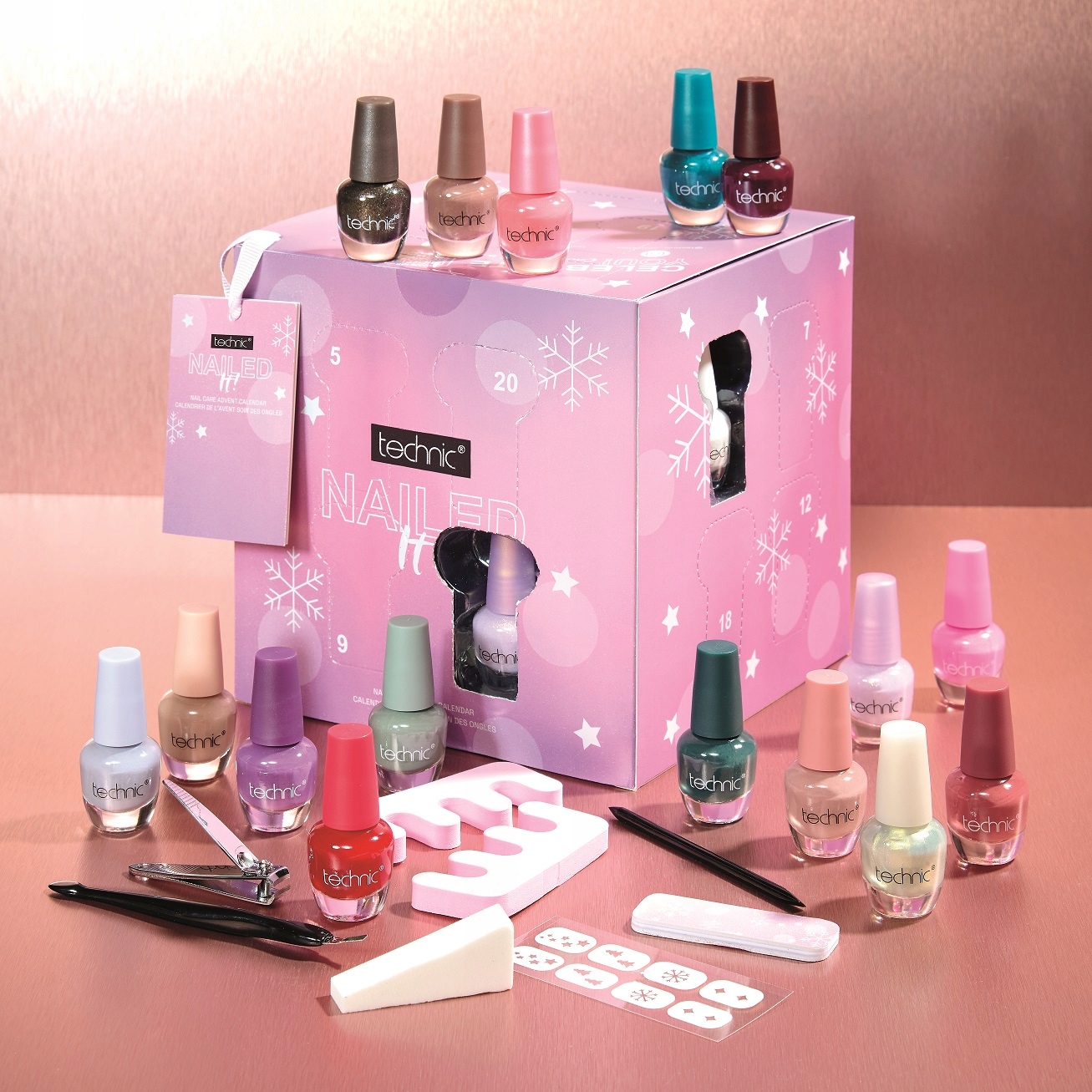 Адвент-календарь Technic Nail Care Holo, 18 лаков для ногтей и аксессуары для маникюра — фото 4