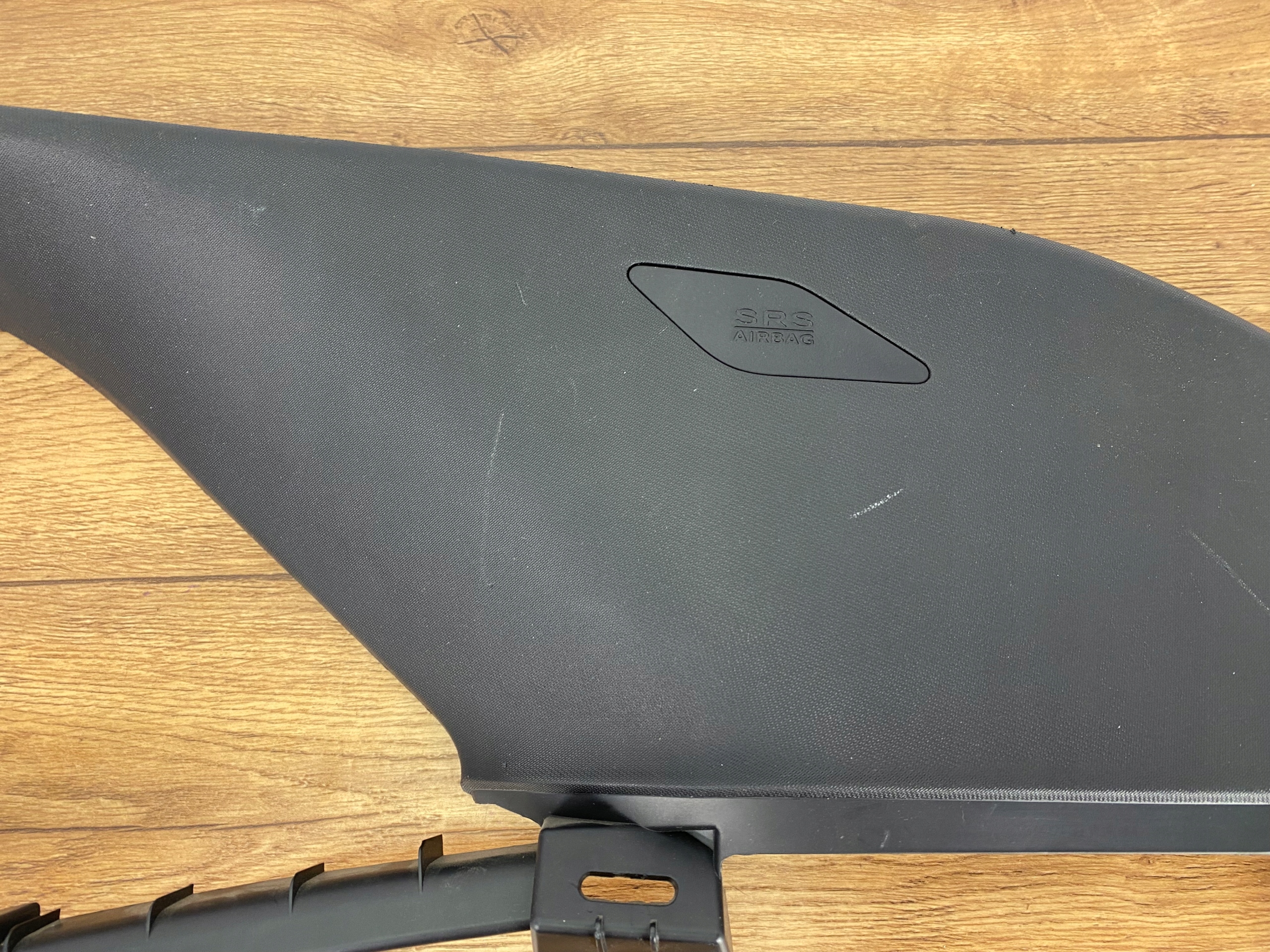 side cover slupka Dodge Challenger 2015+