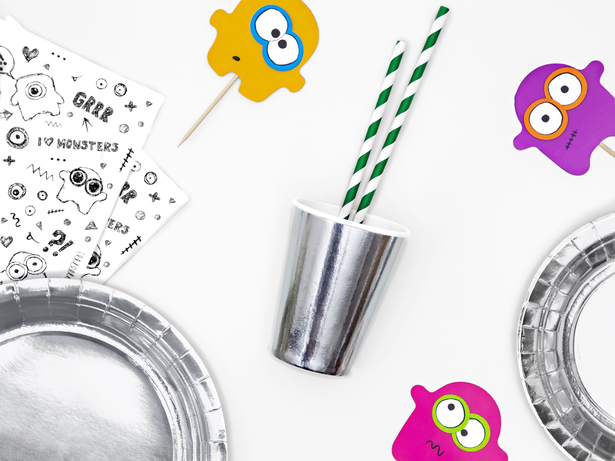 KUBECZKI PAPIEROWE METALICZNE 220 ml 1op./6szt. SREBRNE Pojemność naczynia 220 ml