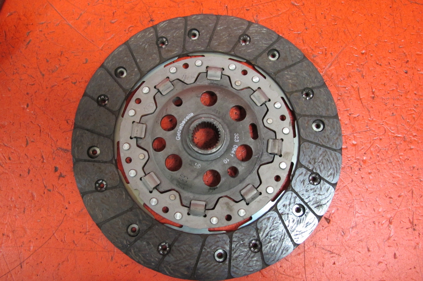 VW GOLF PLUS 5M1 5 V 1.9 BXF SPRZĘGŁO KOŁO DWUMASOWE TARCZA DOCISK KOMPLET Typ silnika Diesel