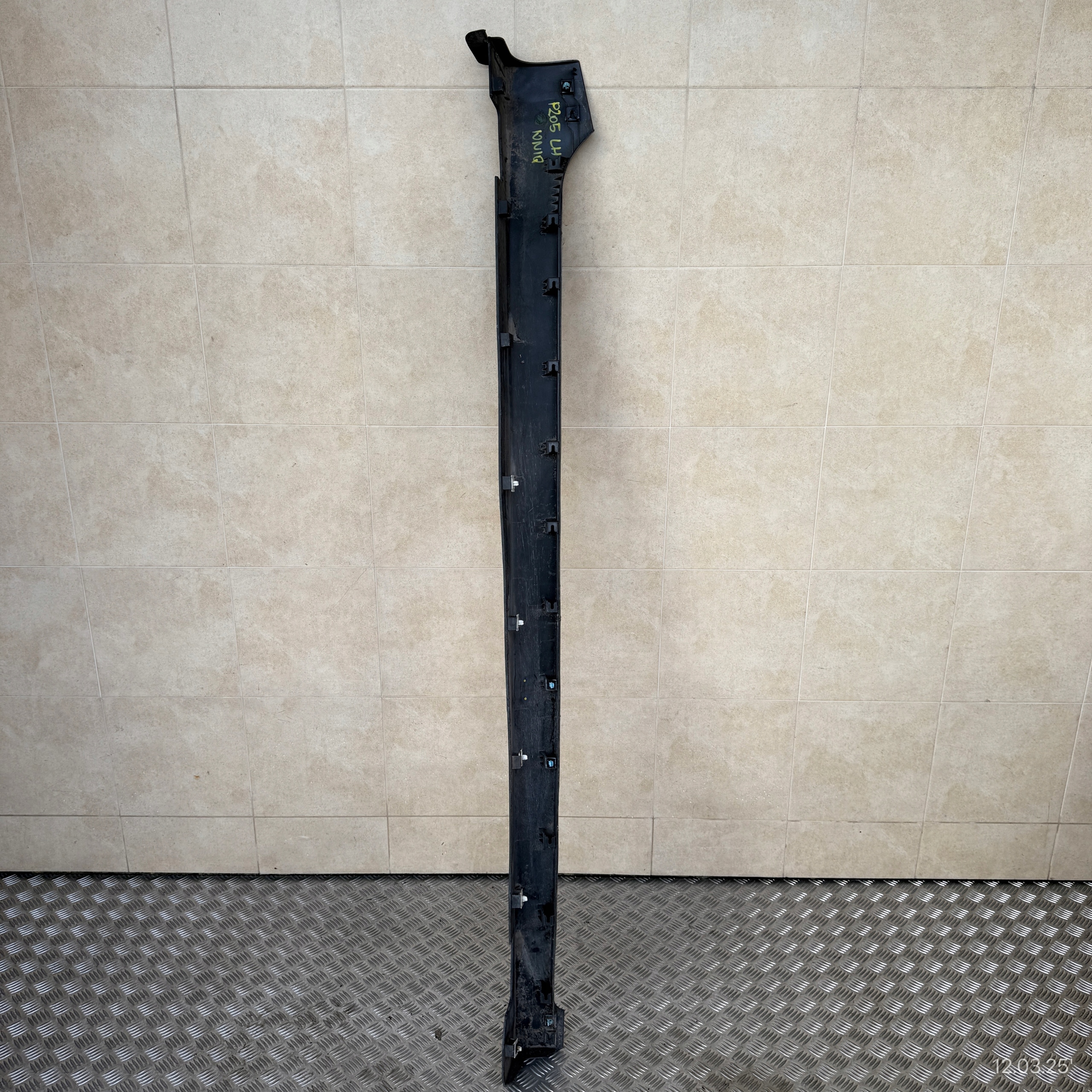 moulding threshold left threshold HYUNDAI IONIQ 87751-G2000