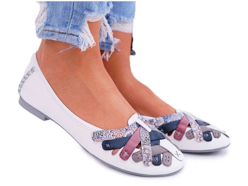 Dámské Kožené Baleríny Maciejka 01358 Bílé 40