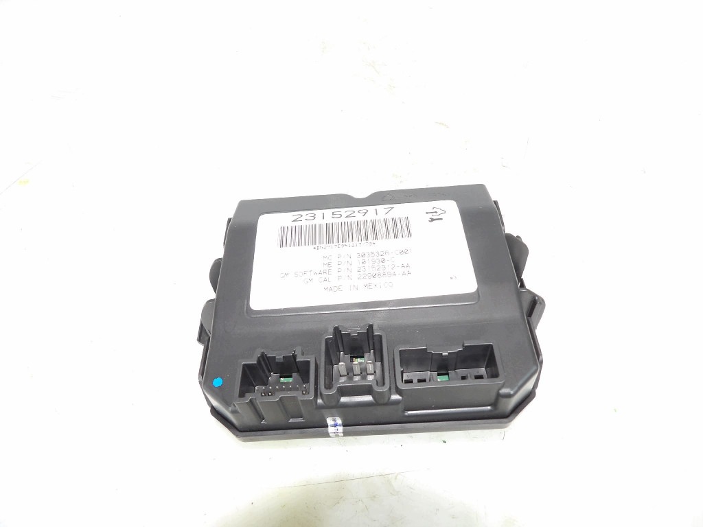 module unité de commande électronique uce du capot coffre 23152917 OPEL INSIGNIA A LIFT
