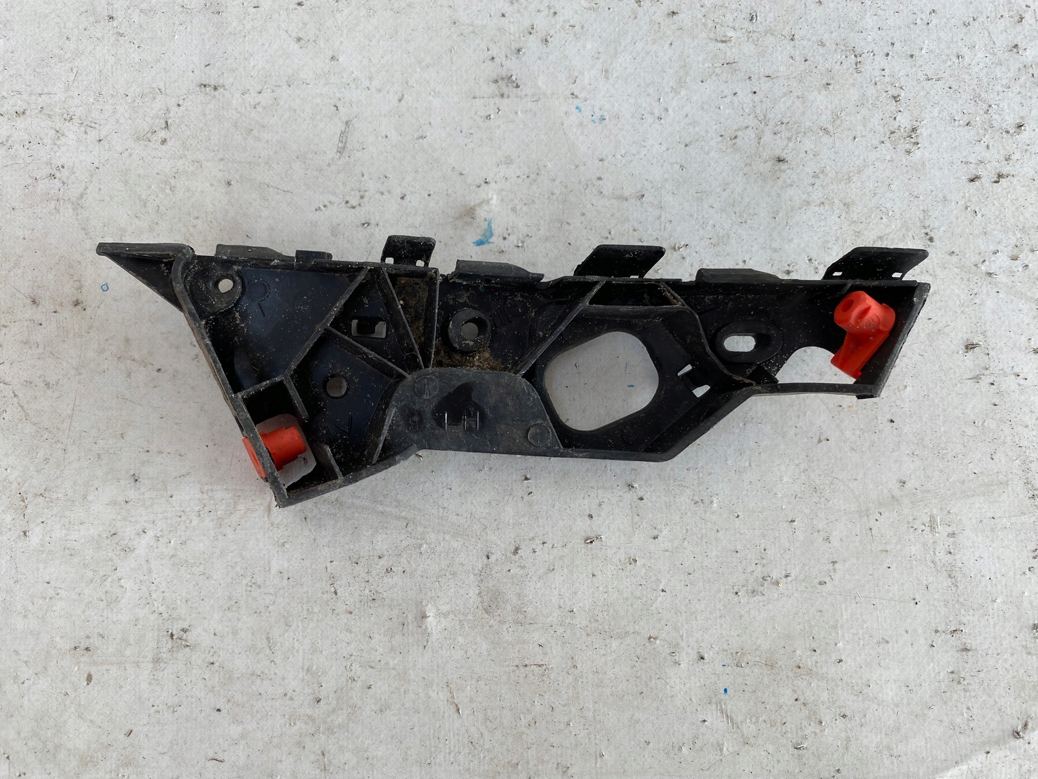 OPEL CORSA D 06-14 support holder of a bumper front left 13179963