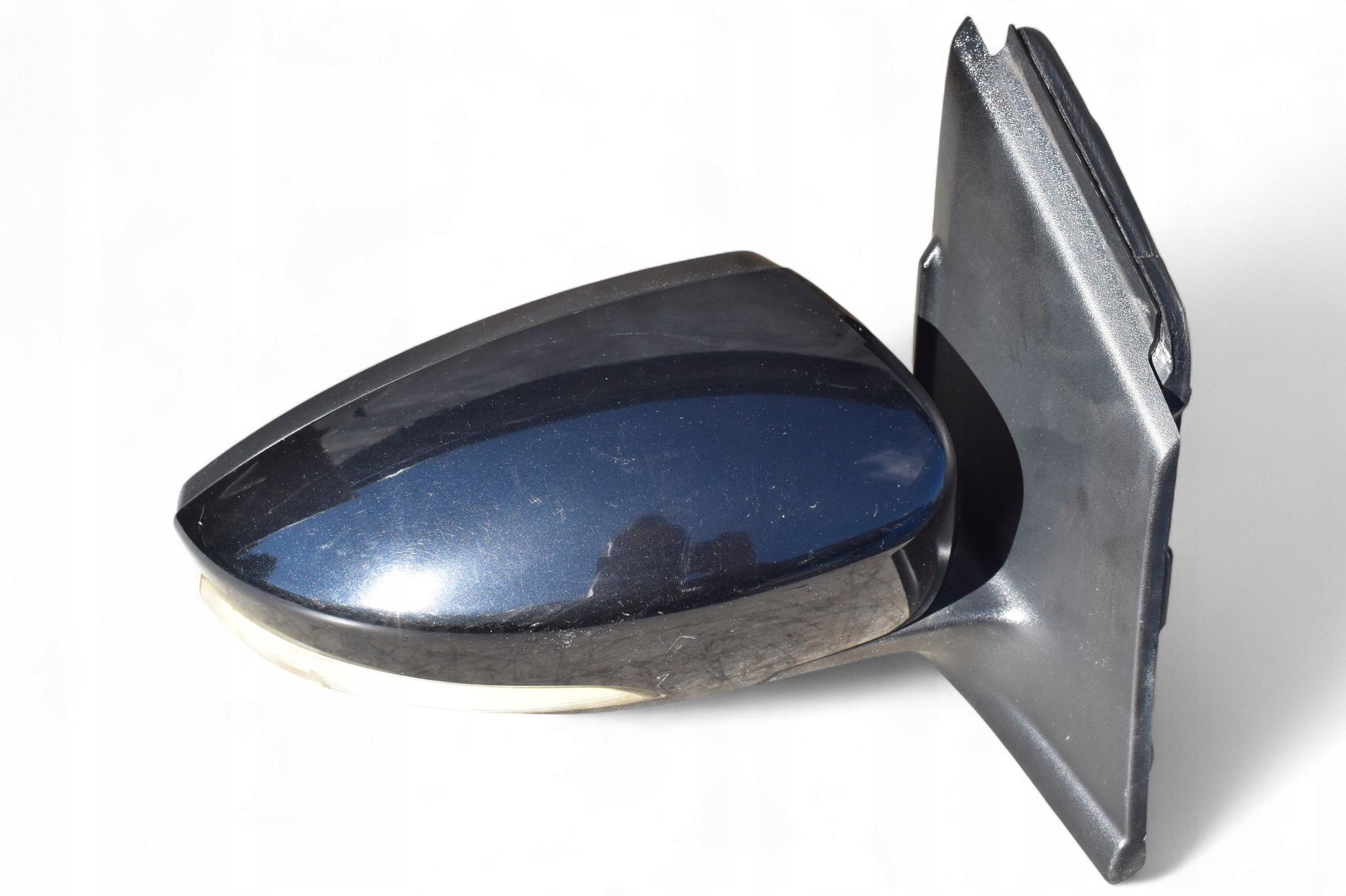 mirror right FORD KUGA II Przedlift 2012-2016 kod lakieru: FD UK