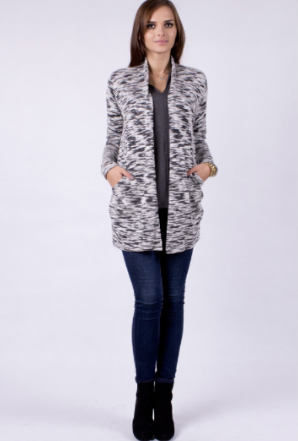 

Sweter Narzutka Otulacz Plus Sise Polski Hurt 79,9
