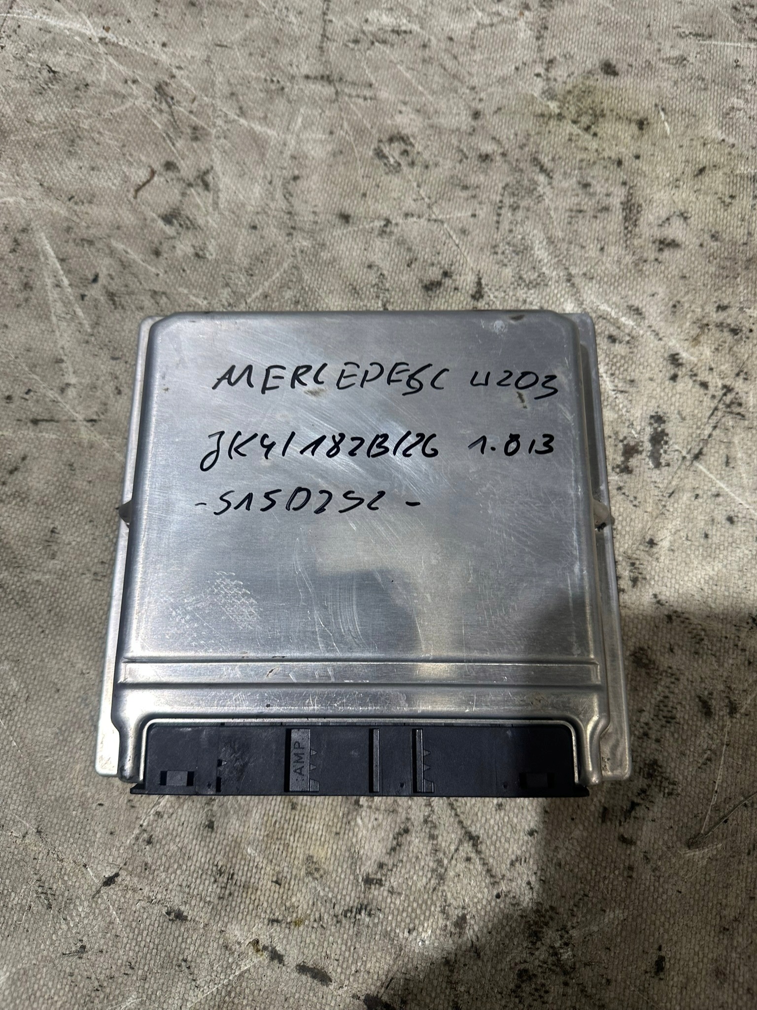 bedienteil des motors MERCEDES C-klasse W203 1.8B 5WK90403