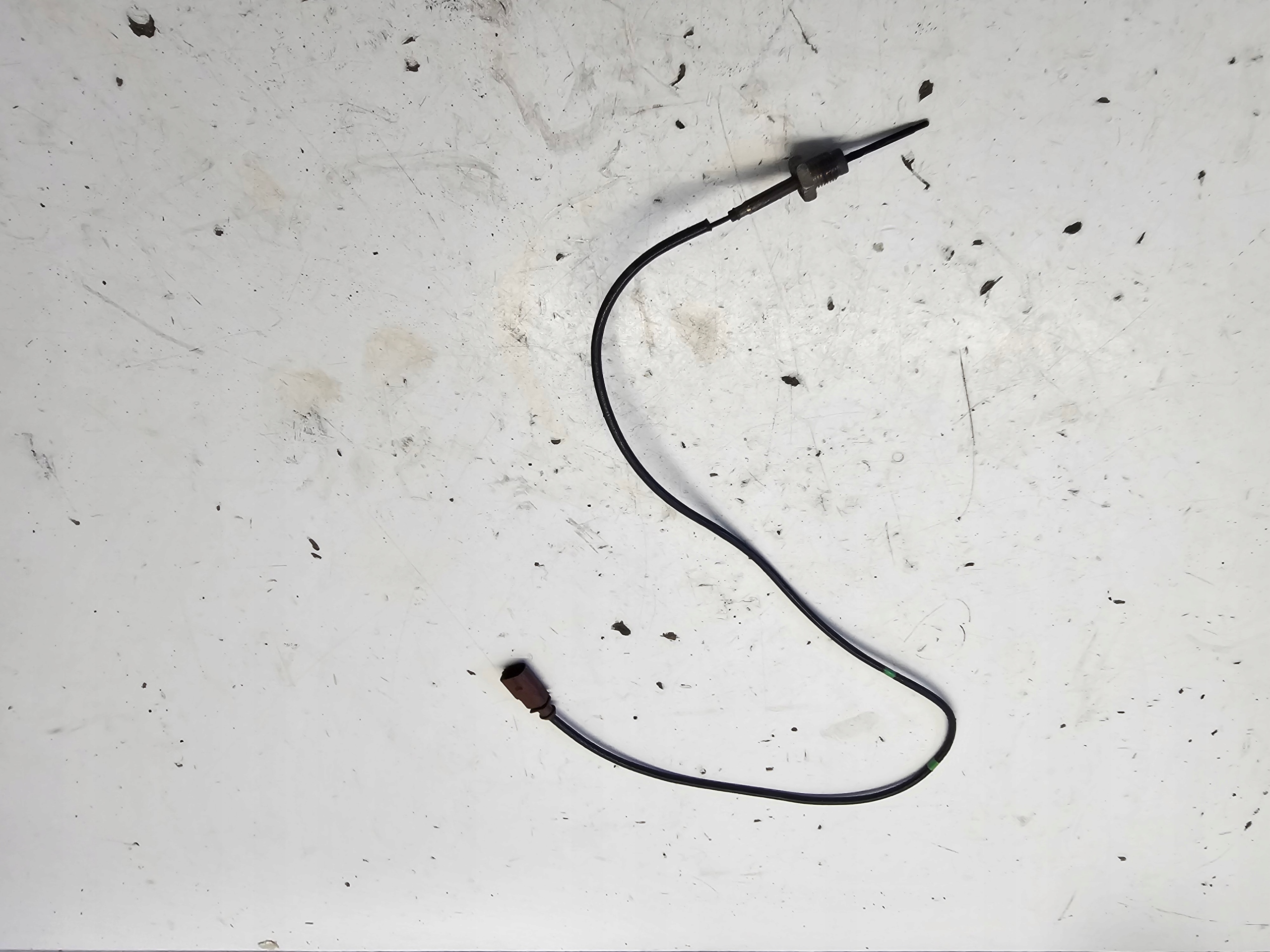 AUDI A3 8V Sensor TEMPERATURY Gase 04L906088DB 2.0 TDI