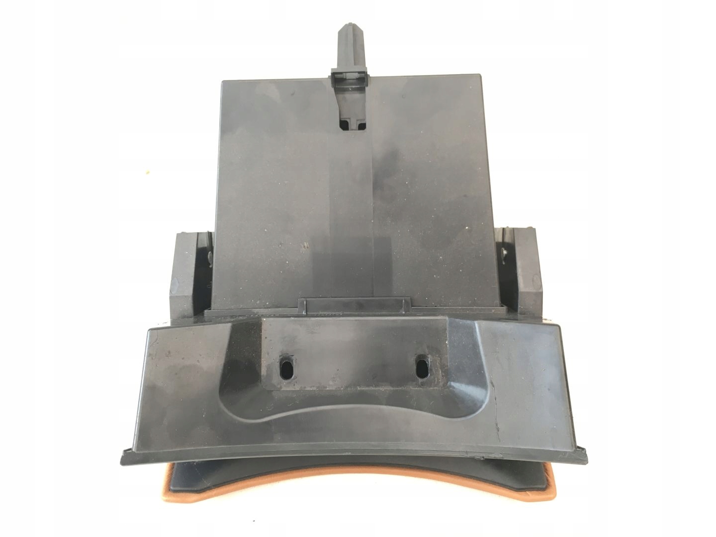 MASERATI QUATTROPORTE 08-12 бардачок под руля