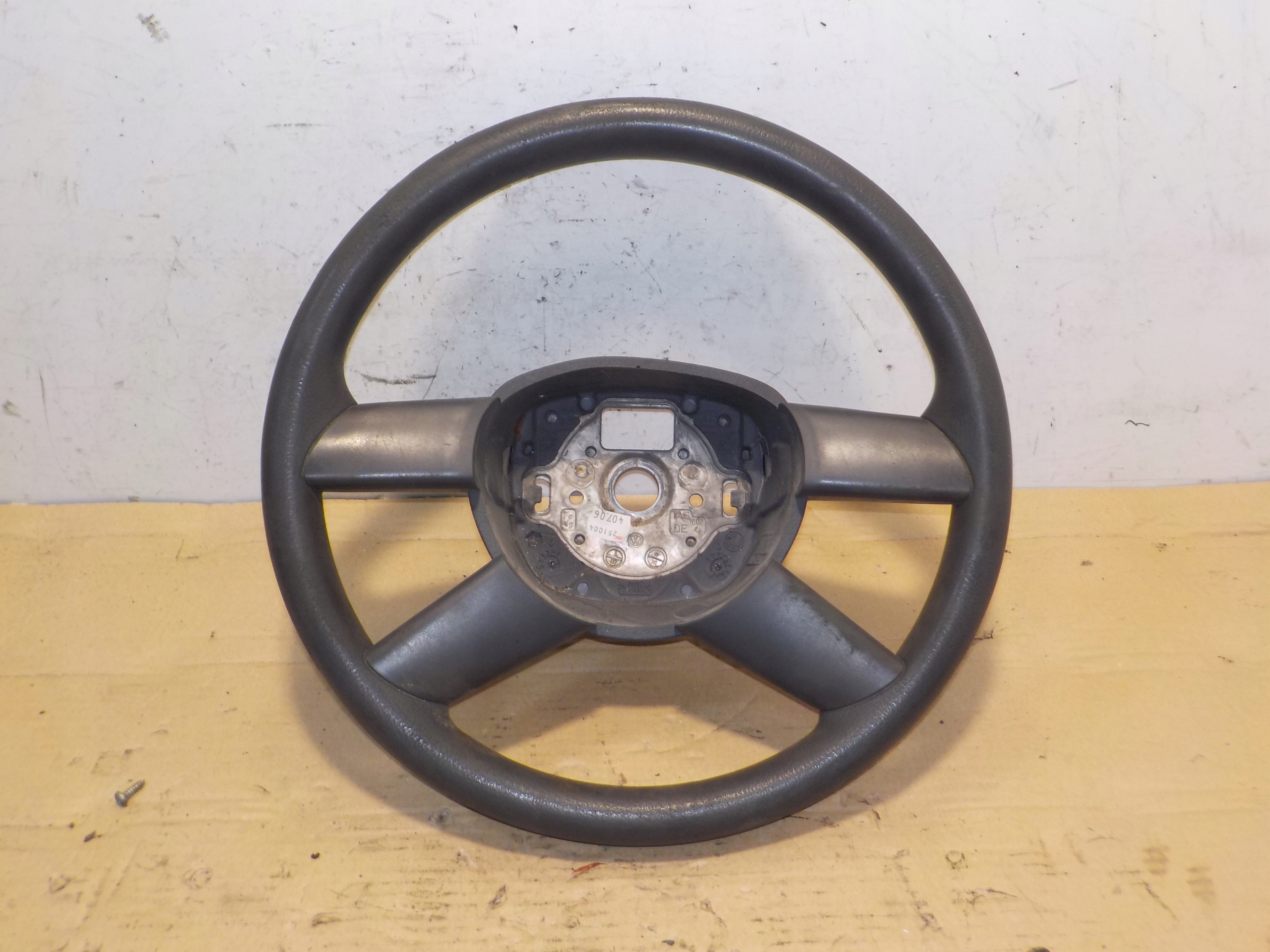 TOYOTA AYGO / CITROEN C1 рулевое колесо GS120 - 01840