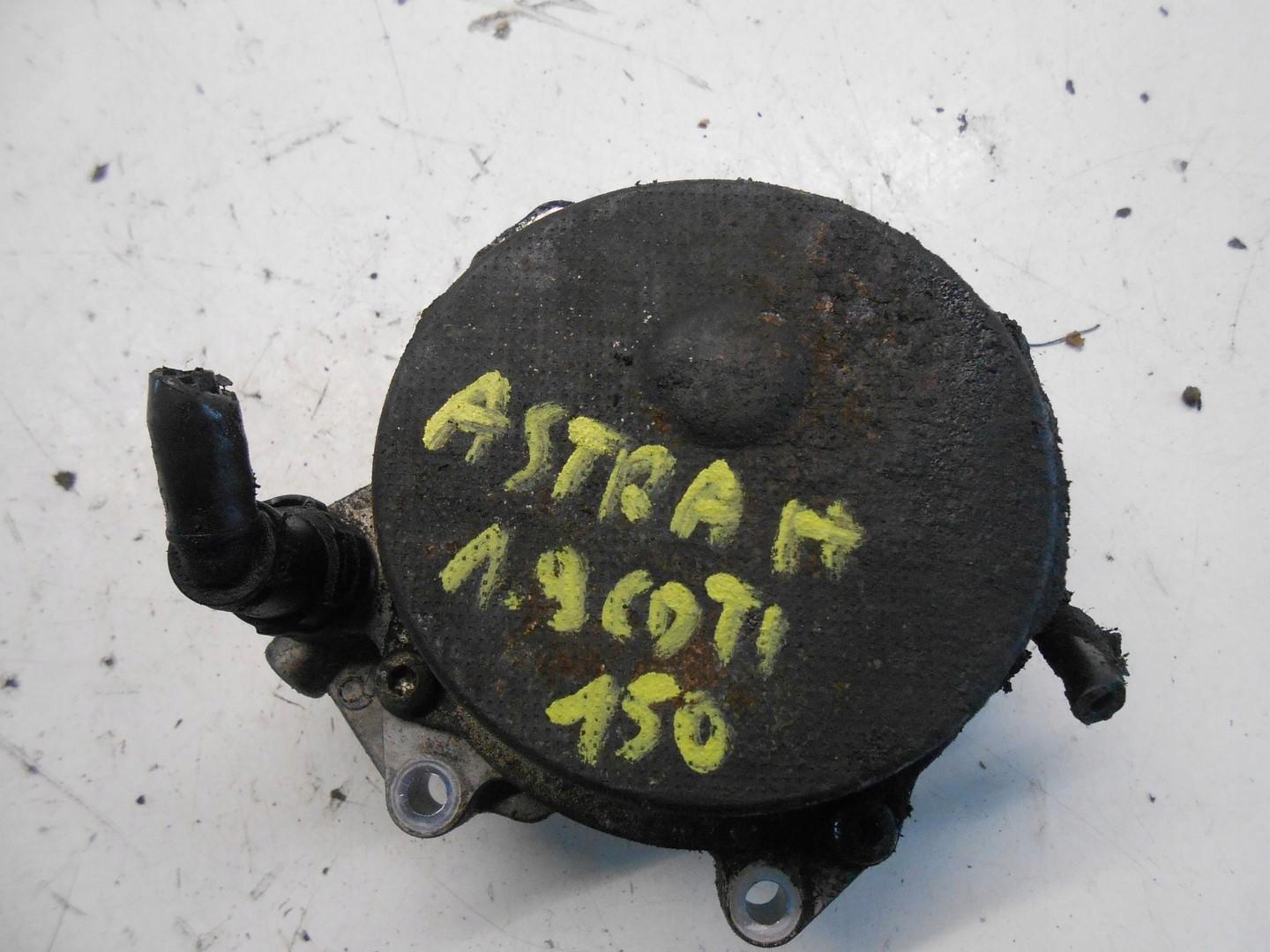 насос вакум opel ASTRA III H 1.9 #