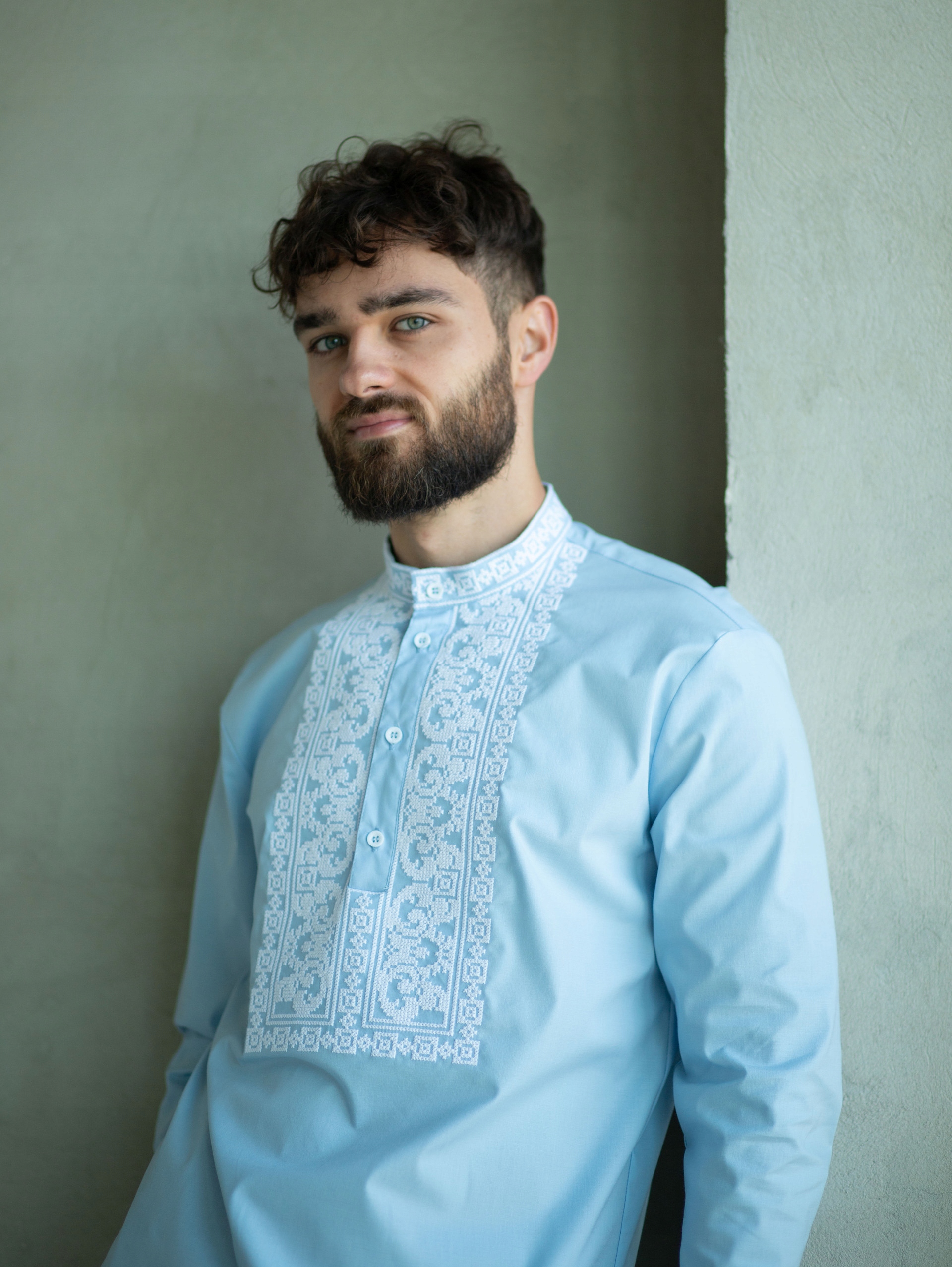 Horská košile lidová košile blátivá vyšívaná čistou bavlna vel. S