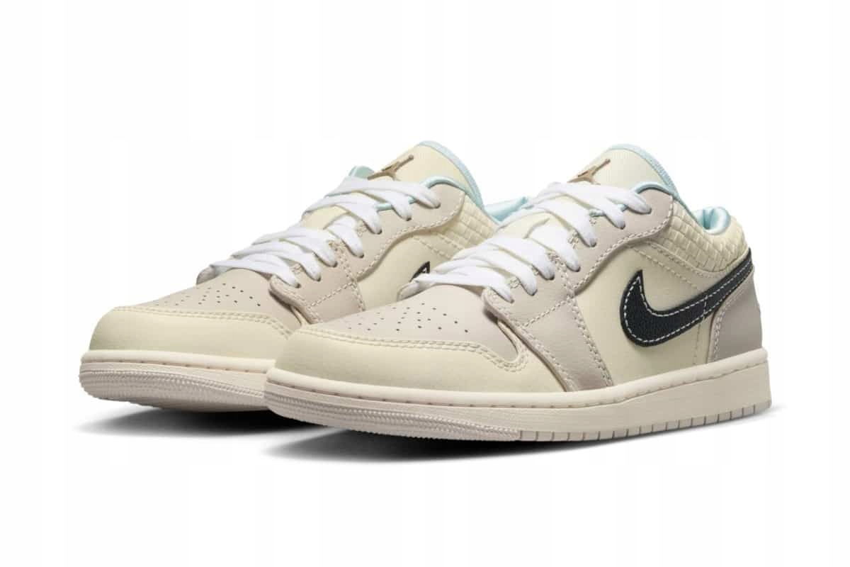 Nike Air Jordan 1 Low Se "Sanddrift" W HQ3440-101, vel . 38.5