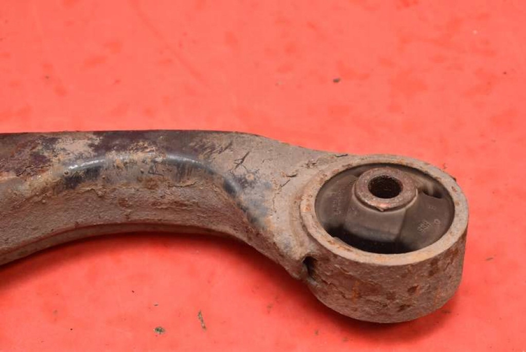 arm right front KIA CEED 1 and 2.0 CRDI 140 KM 07-10