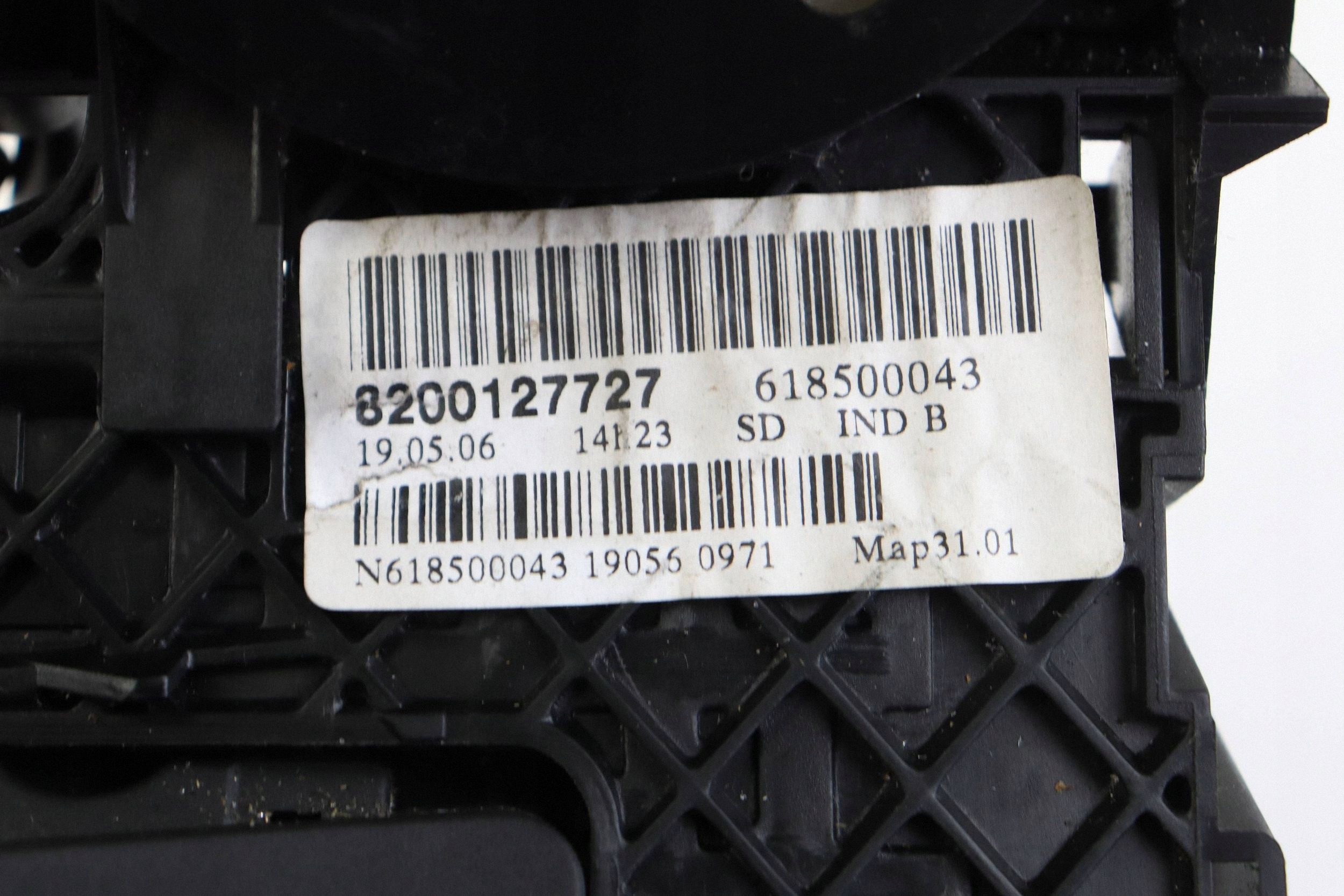 RENAULT MEGANE II SCENIC II steering wheel levers and controls control ring 61880051