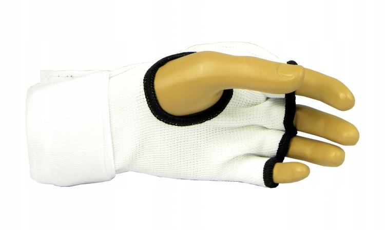 BANDAŻE BOKSERSKIE ELASTYCZNE RĘKAWICZKI ŻELOWE WEWNĘTRZNE MASTERS M Marka Masters