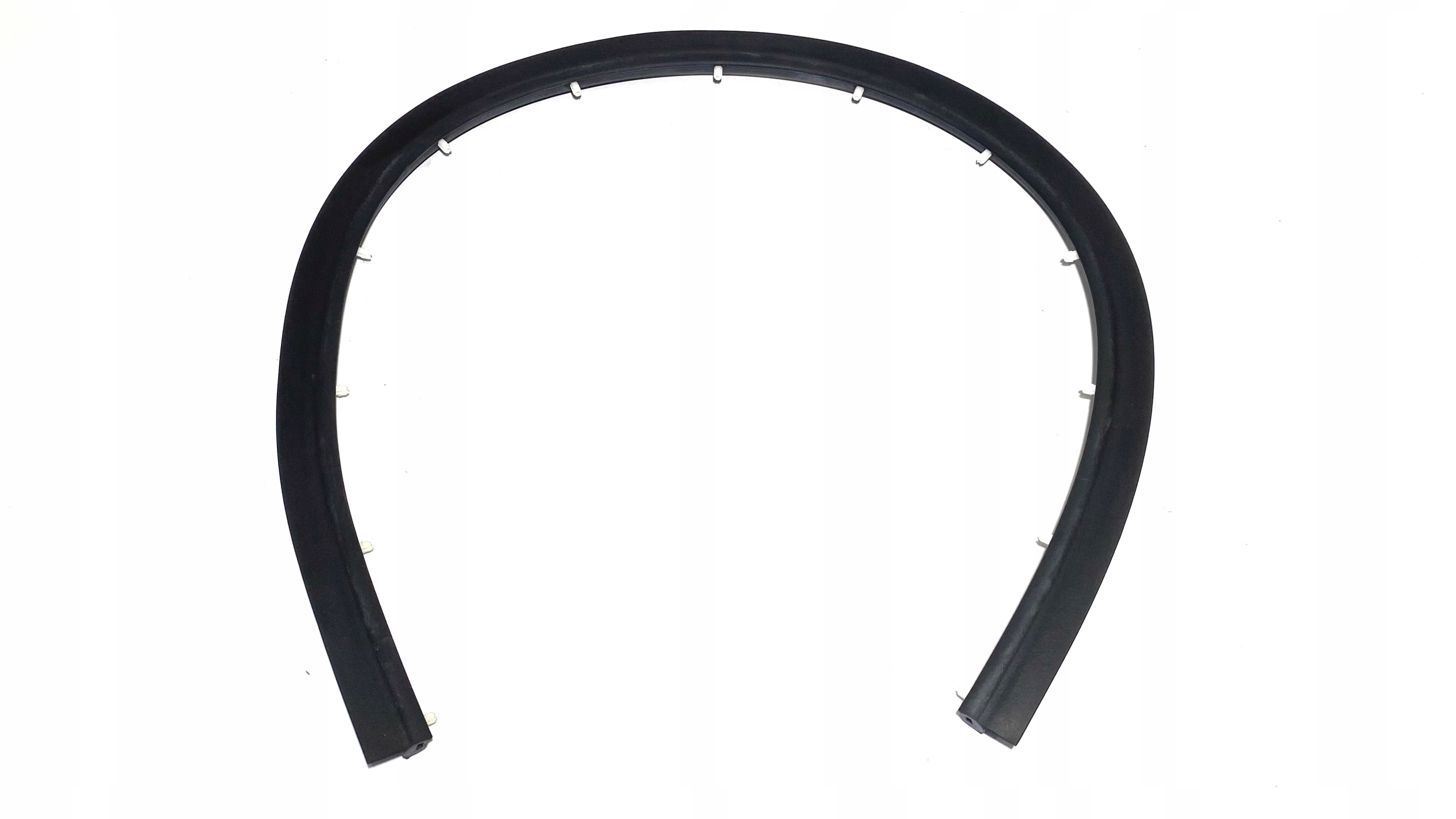 7033789 - Ущільнювач лівих дверей ПД BMW E60 E61 LIFT