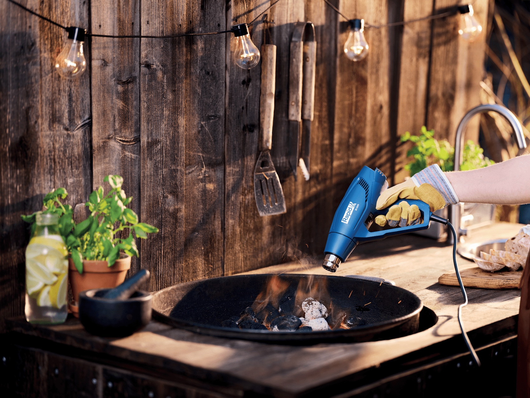 Opalarka Rapid R1800 2-stopniową regulacją tem. Moc 1800 W