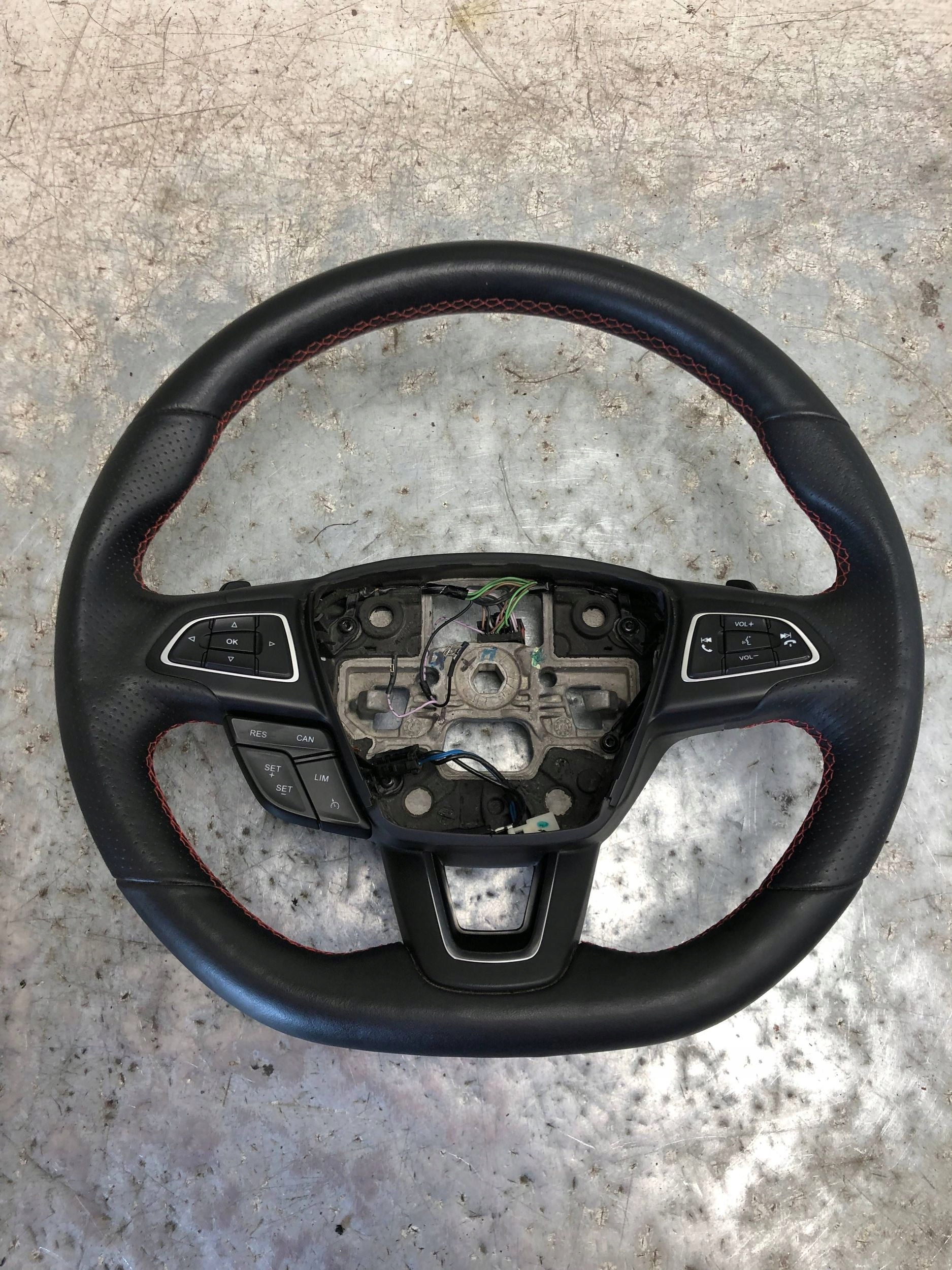 steering wheel, leather GRZANA with shifting SCIETA FORD KUGA MK2 ST