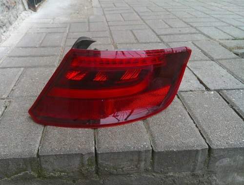 AUDI A3 SPORTBACK LED 12-17 PRAWA TYLNA LAMPA LED ORYGINAŁ 8V4945096D