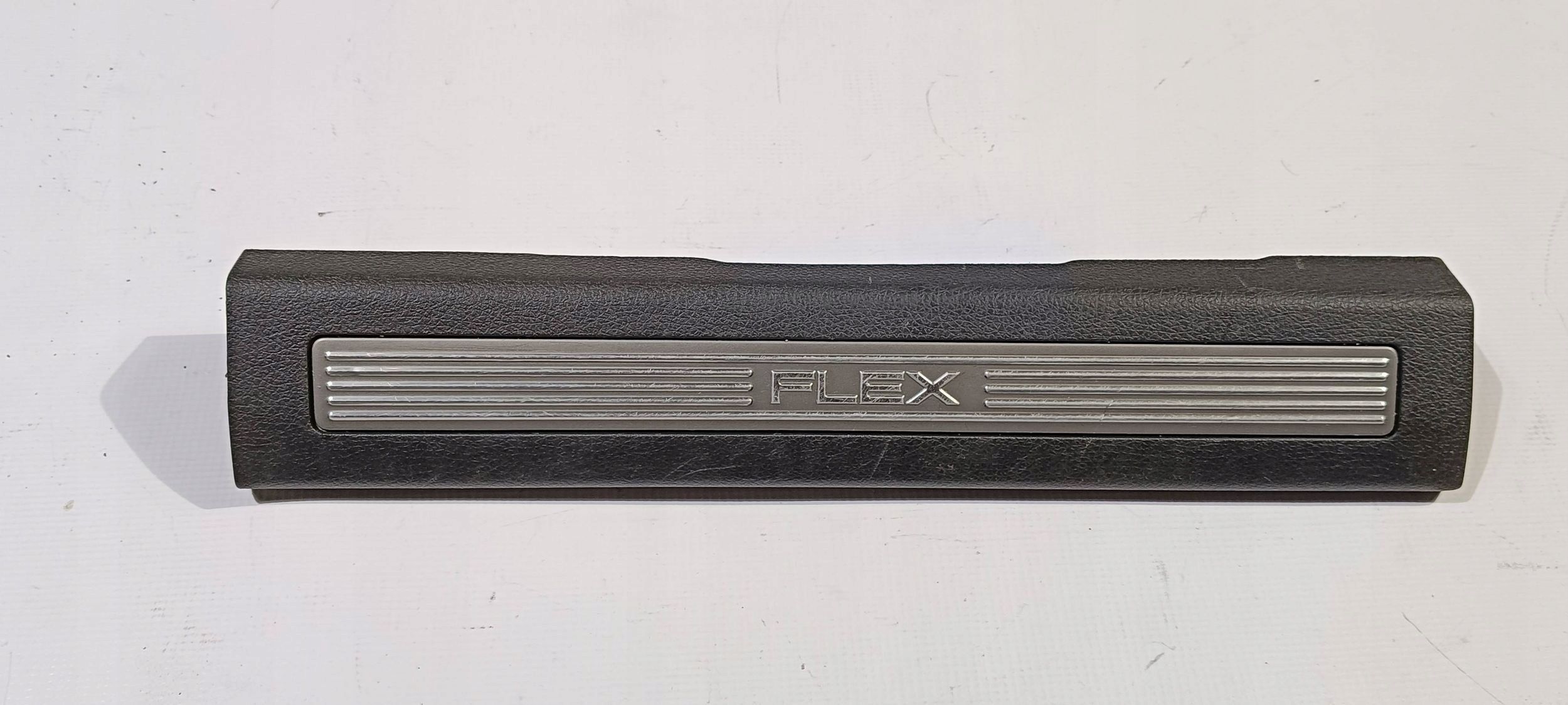 cap moulding cover of the threshold threshold left Ford Flex 2013+