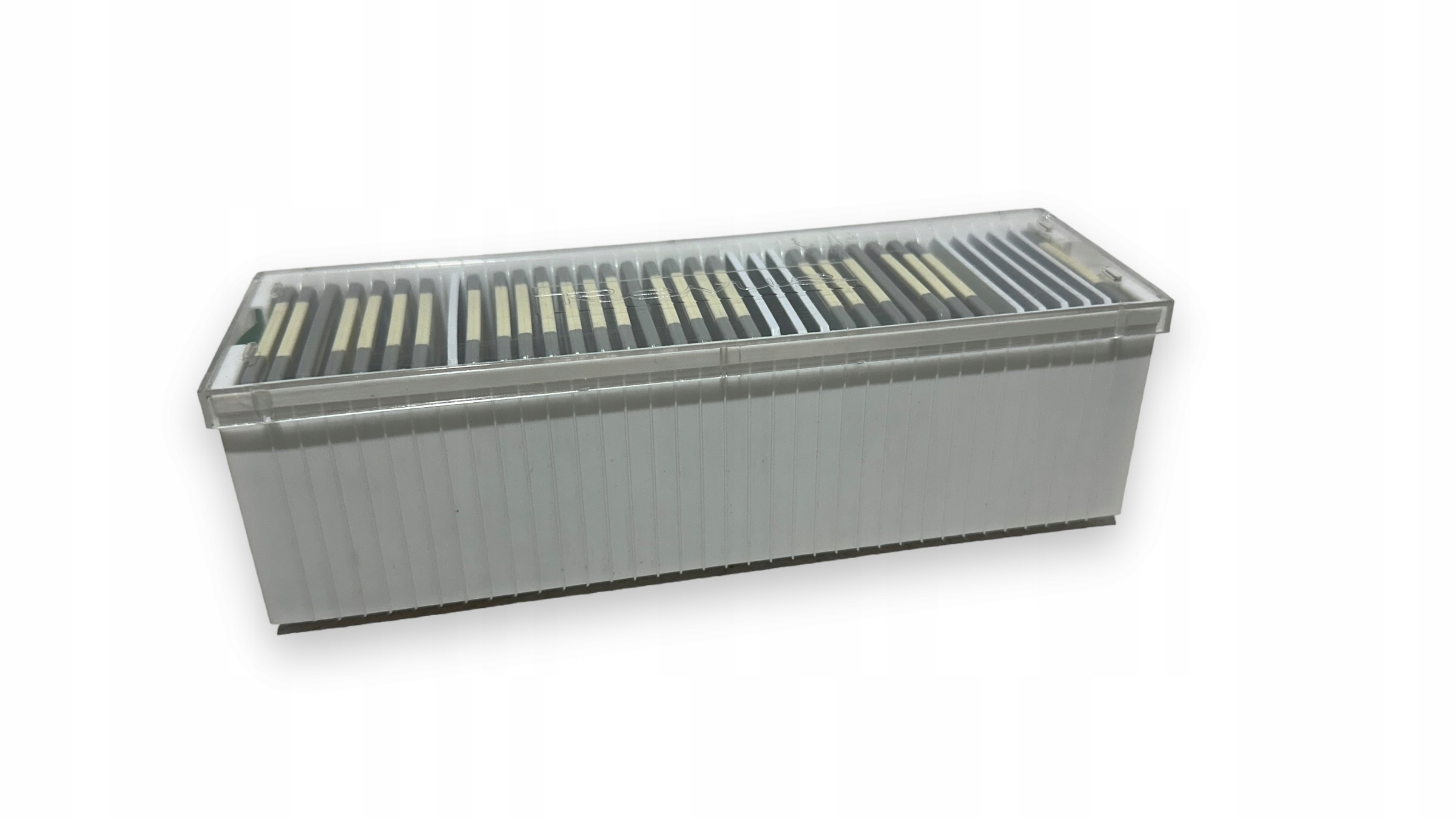 Ramki do slajdów 5x5 cm 36 szt + Magazynek