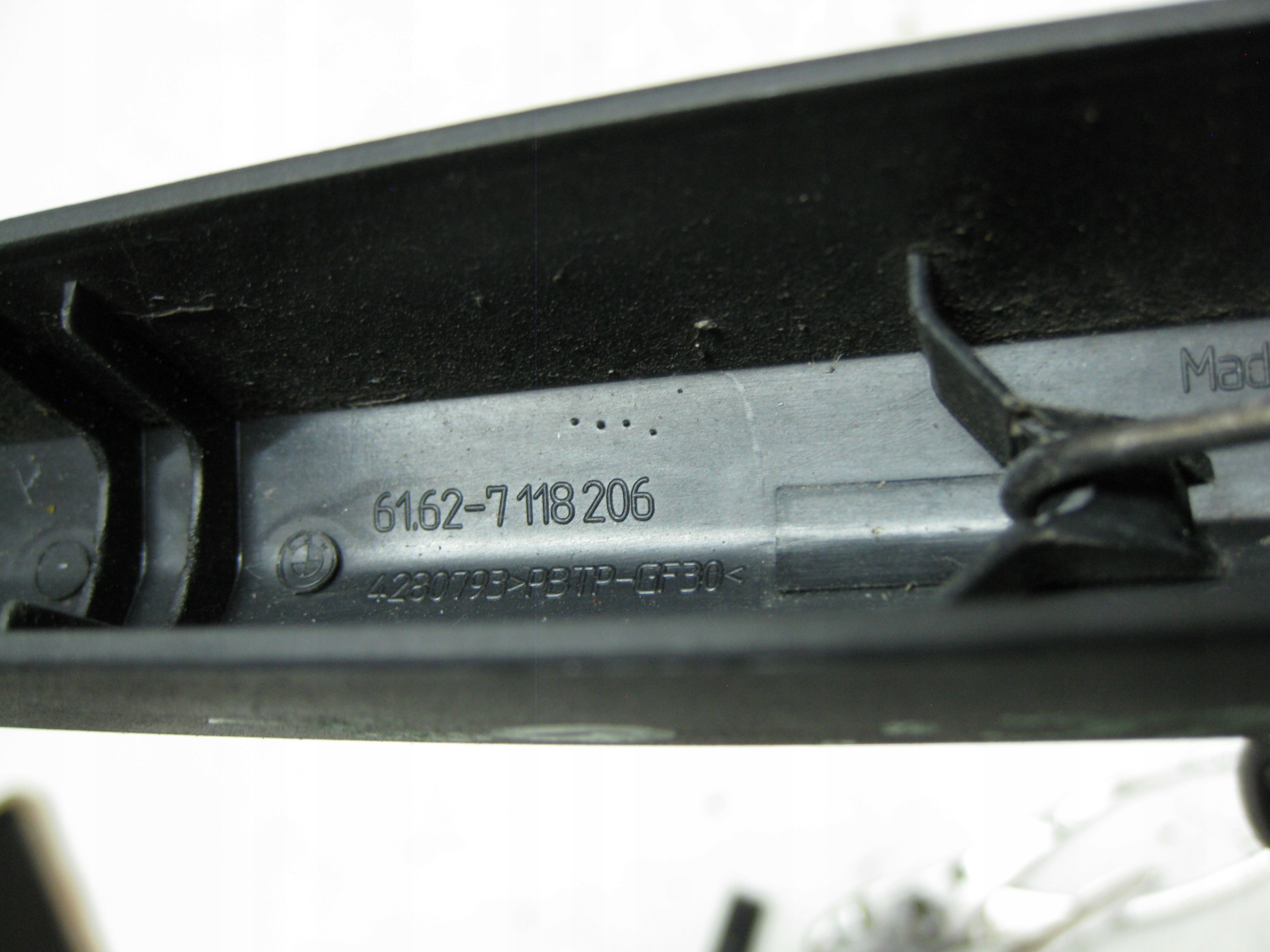 BMW E91 2.0 D 09R wischerarm heck 7118206
