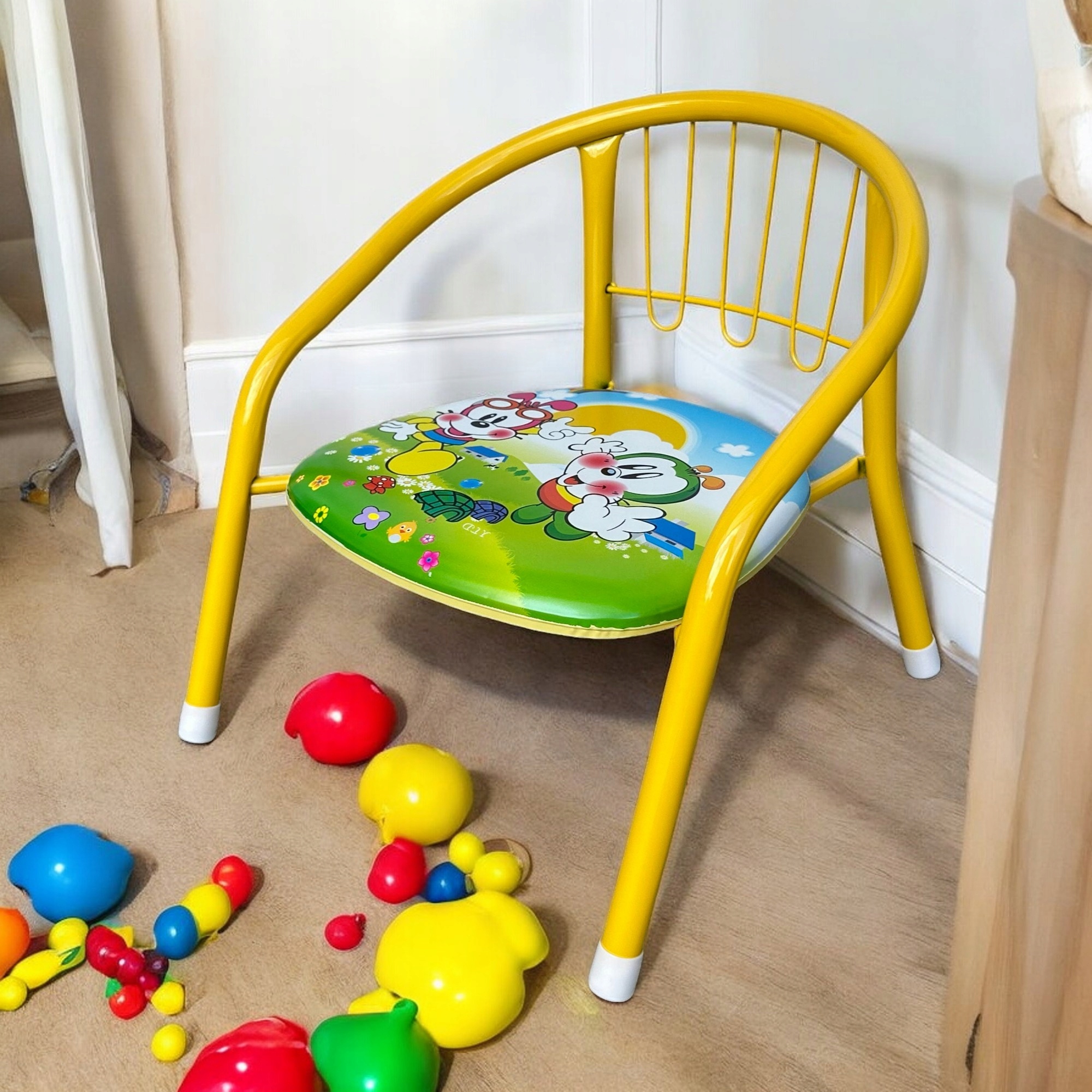 KRZESEŁKO PISZCZĄCE DZIECIĘCE 35 CM FOTELIK METALOWY DO DOMU OGRODU DZIECKA Marka inna