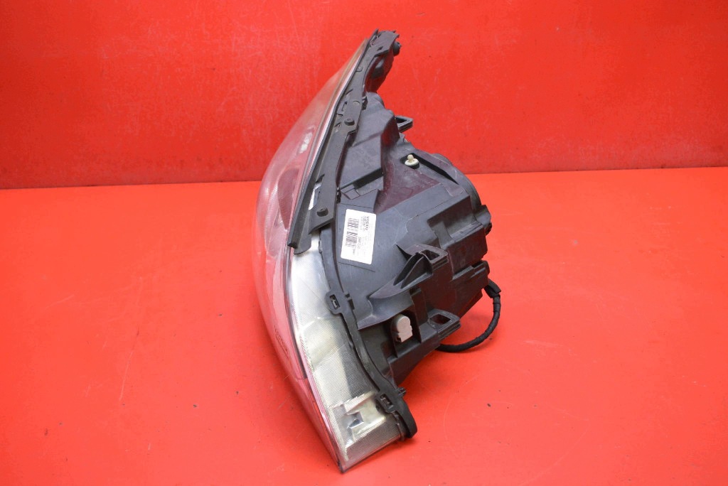 REFLEKTOR right light front EU 31383067 VOLVO V60 1 and 10-13