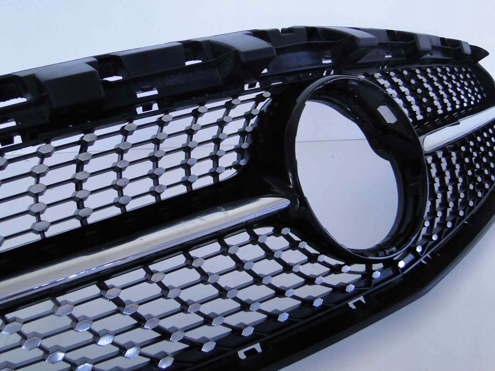 MERCEDES CLA 117 LIFT GRILL ATRAPA DIAMENT AMG Typ samochodu Samochody osobowe