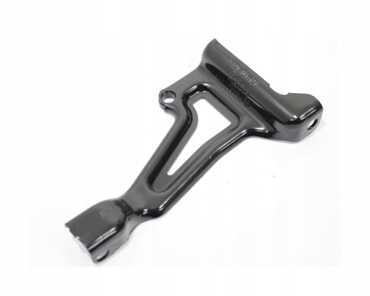 UCHWYT POMPY WTRYSKOWEJ AUDI A4 A5 A6 A059130163E