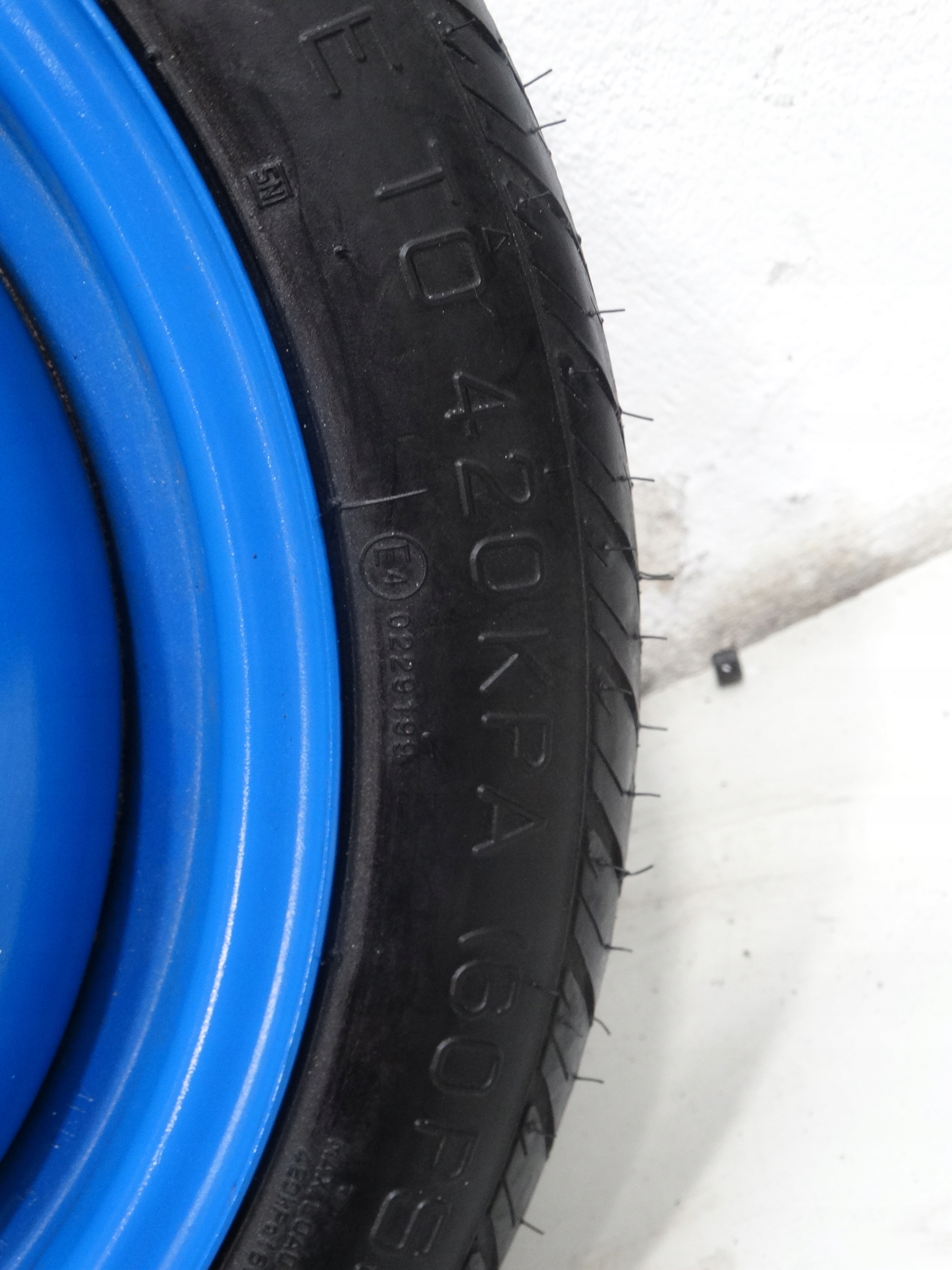 kolo dojezdové CHEVROLET KUMHO T125/70D15 95M ET44 4X114,3