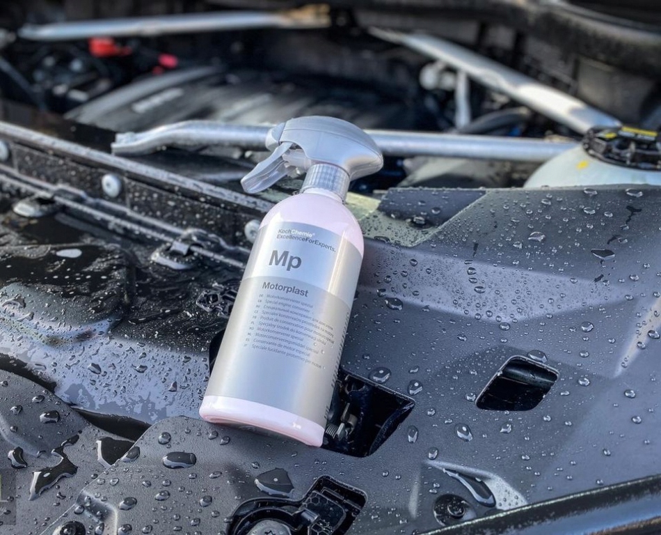 Koch Chemie Motor Plast 5L - DRESSING DO SILNIKA Waga produktu z opakowaniem jednostkowym 5 kg