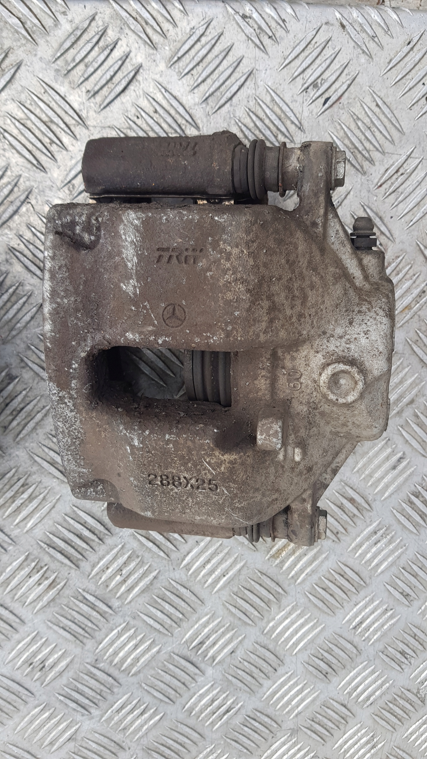 MERCEDES W204 2.2 CDI 288X25 caliper brake left front