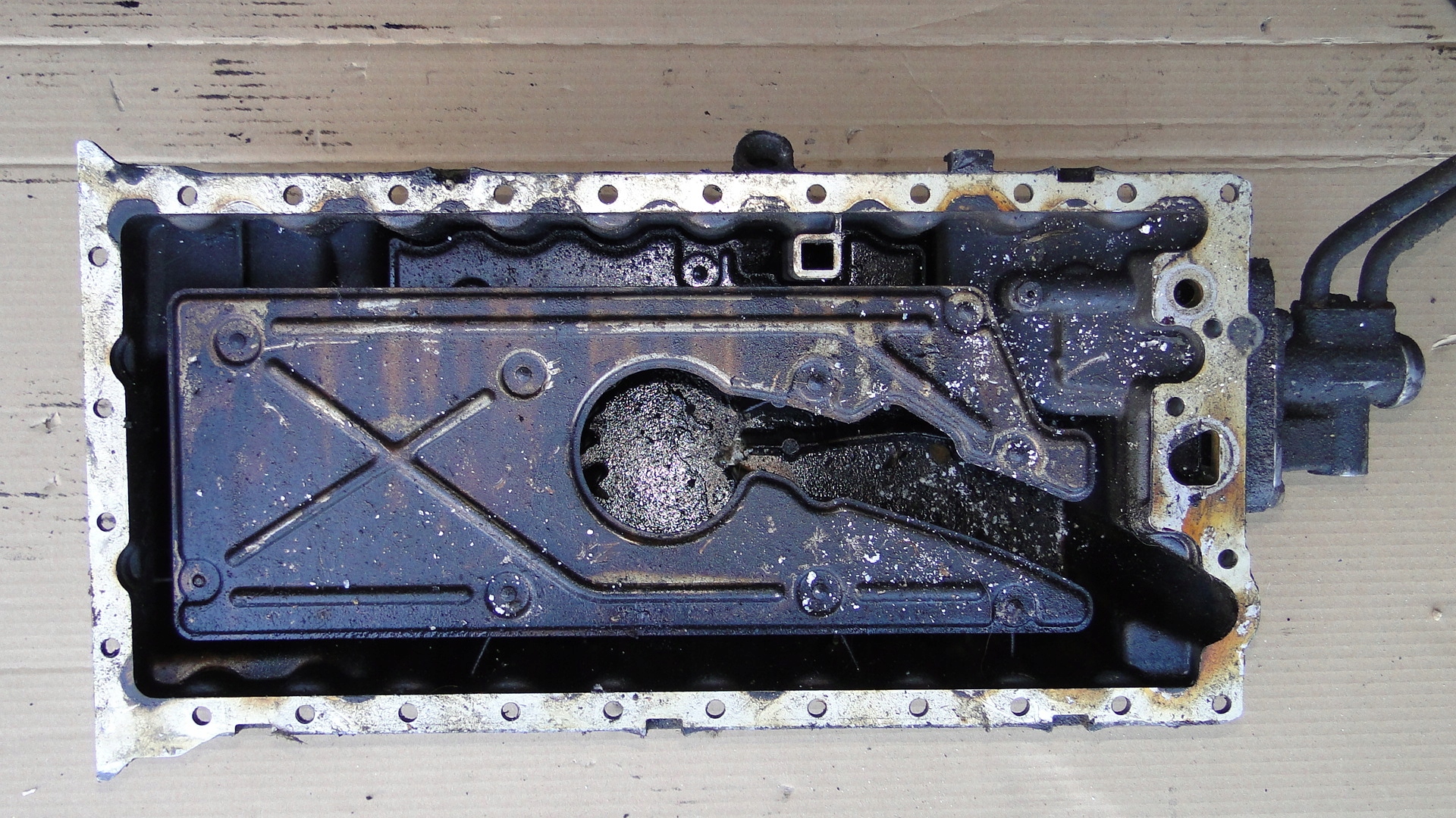 MISKA OLEJOWA VOLVO 1271884/A 850 S70 V70 2.4