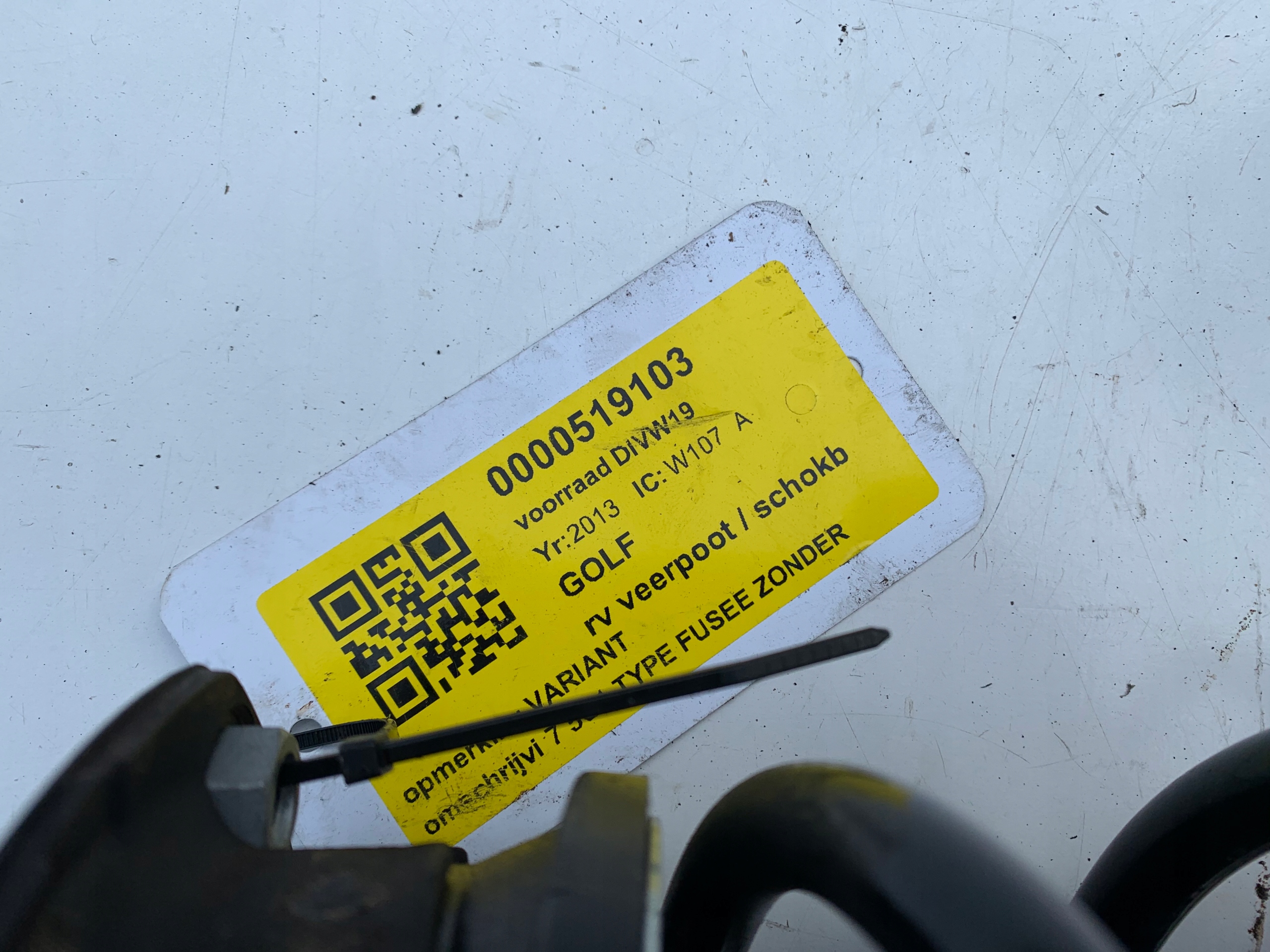 VW GOLF VII R 5Q0 AMORTYZATOR PRZEDNI PRZÓD PRAWY Numer katalogowy części 5Q0 413 023 FJ