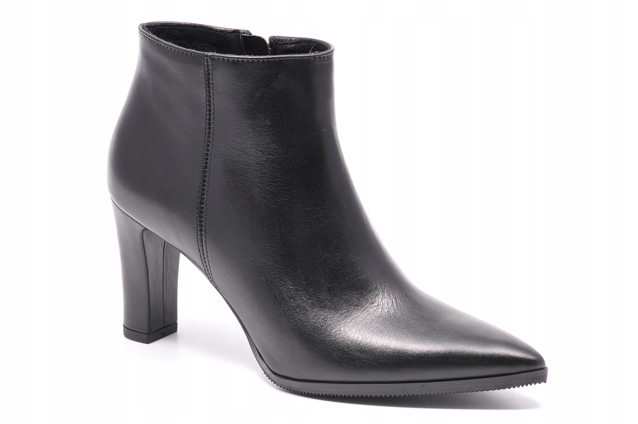 Kotníkové Boty Ryłko B8VL5_T3_9TZF Černé Velikost 36