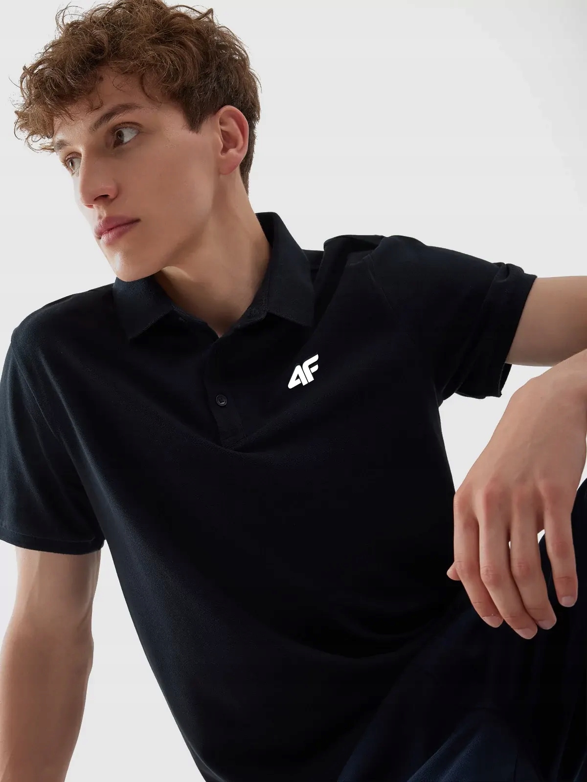 KOSZULKA MĘSKA POLO 4F T-SHIRT BAWEŁNIANY POLÓWKA SPORTOWA LIMITOWANA Wzór dominujący bez wzoru