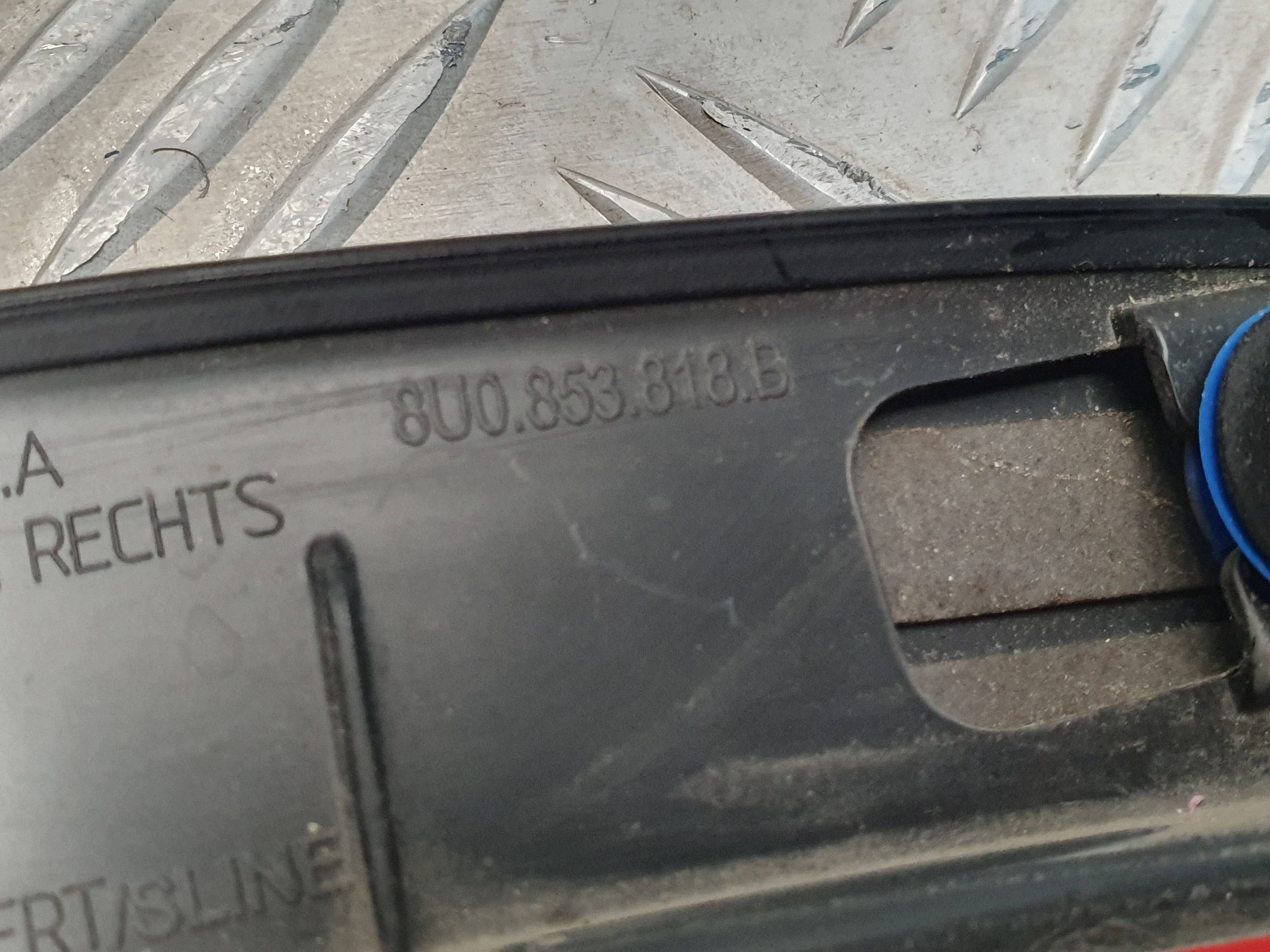 modanatura parafango Destro posteriore 8U0853818A AUDI Q3 8U