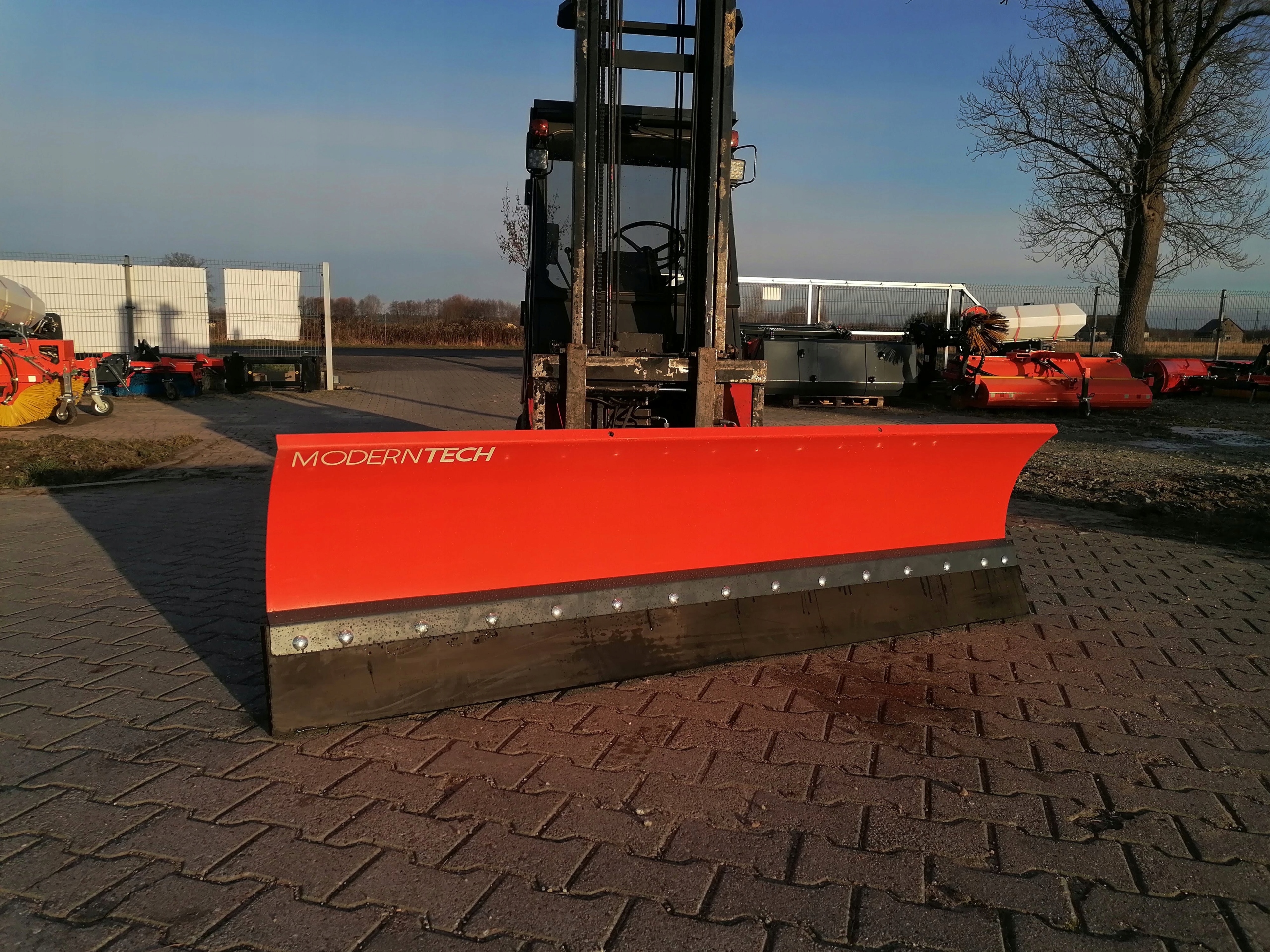 Снігоочисник для вилочного навантажувача 200 см