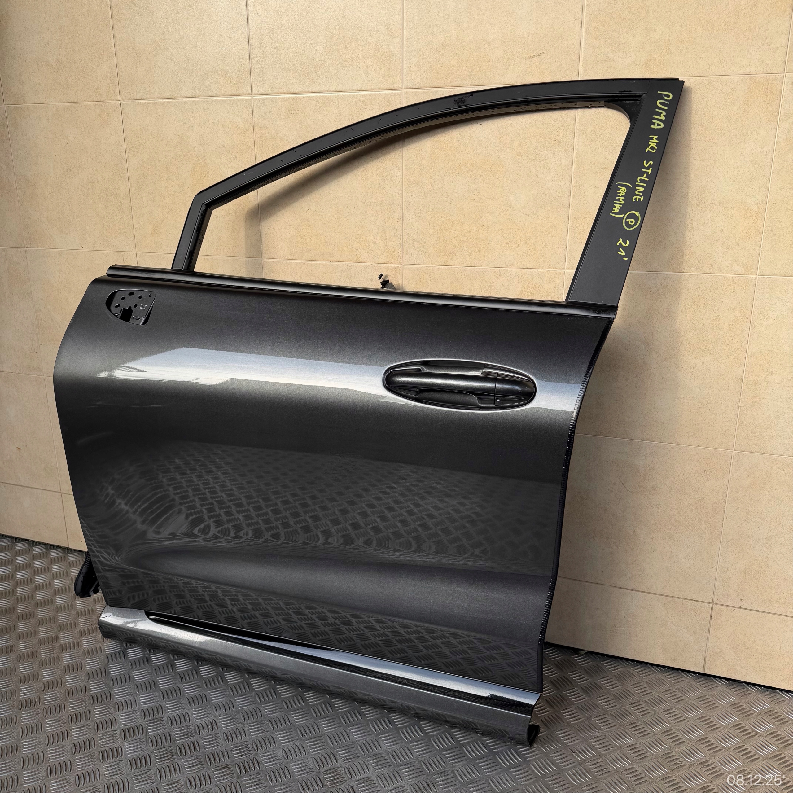 door complete front left FORD PUMA II MK2 ST-LINE 2021 ROK