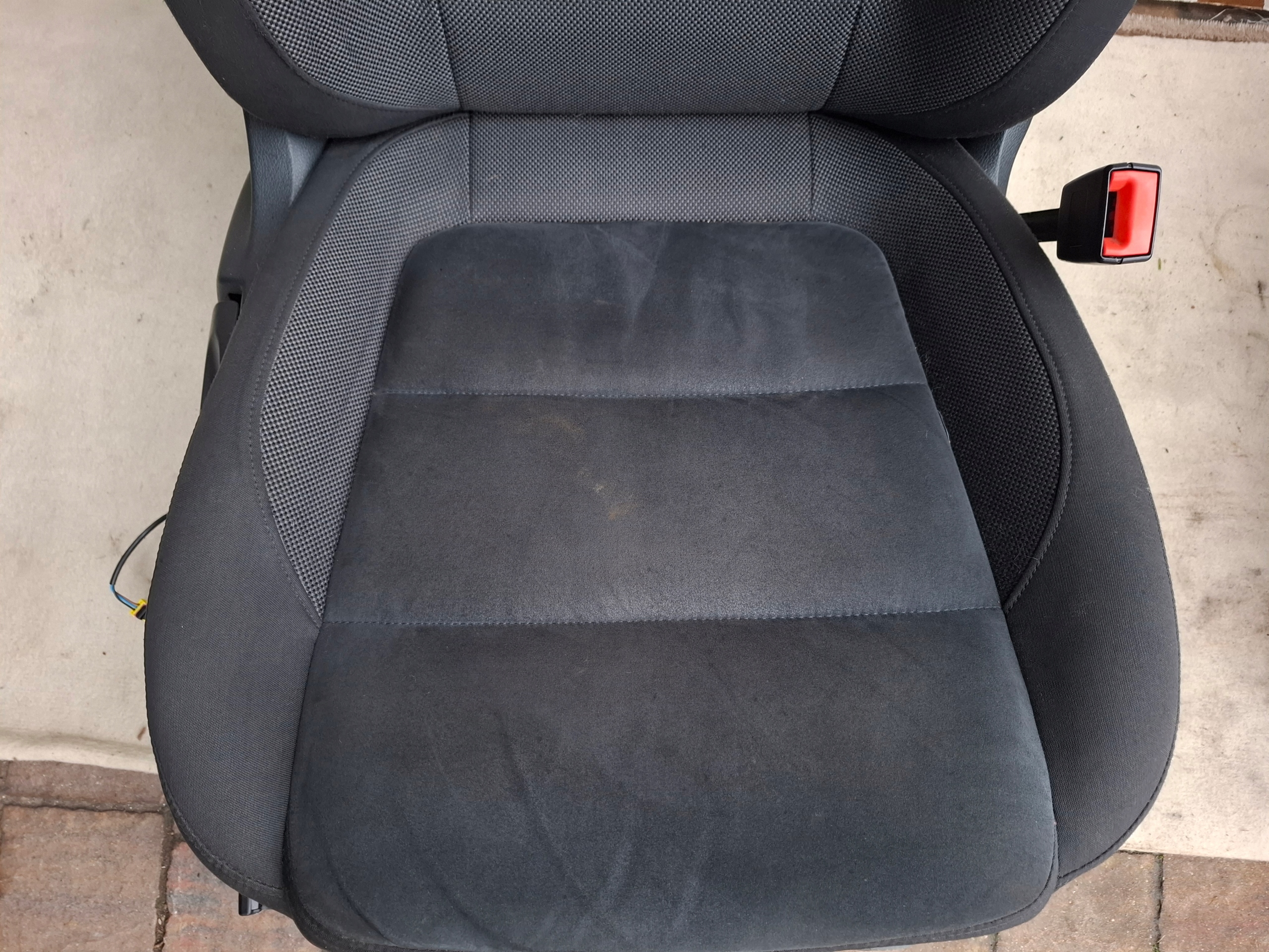 VW TIGUAN e LIFT Sedili ALCANTARA 14r KOMPLET