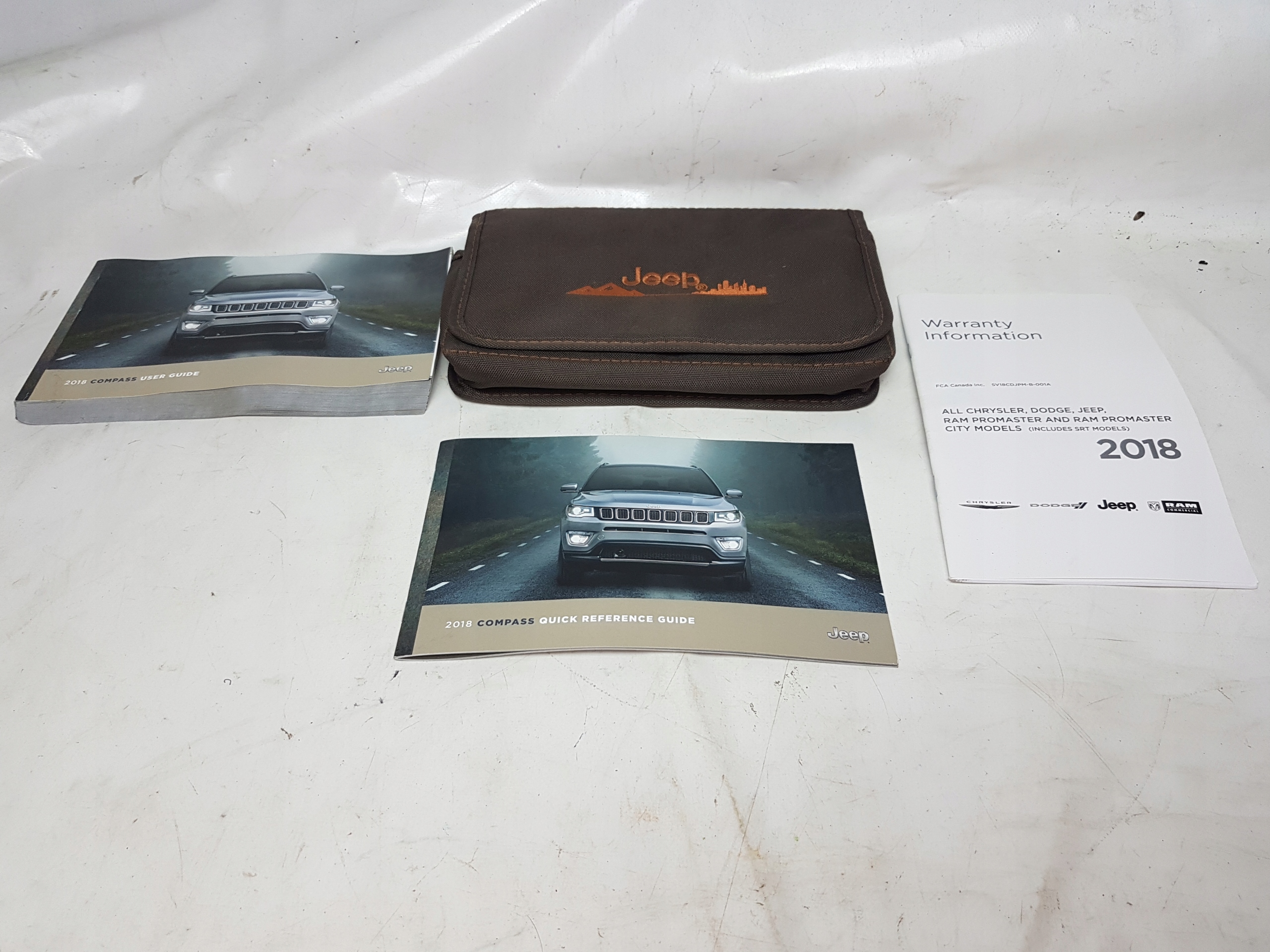 Jeep Compass 17-Чехол Сервисная Книга Trailhawk