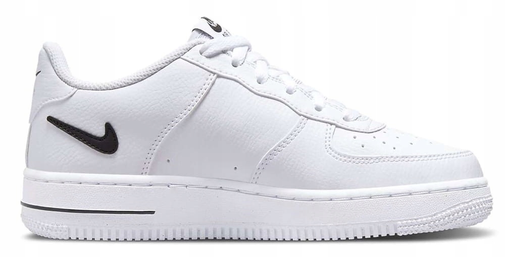 Dámské boty Nike Air Force DR7889-100 37,5