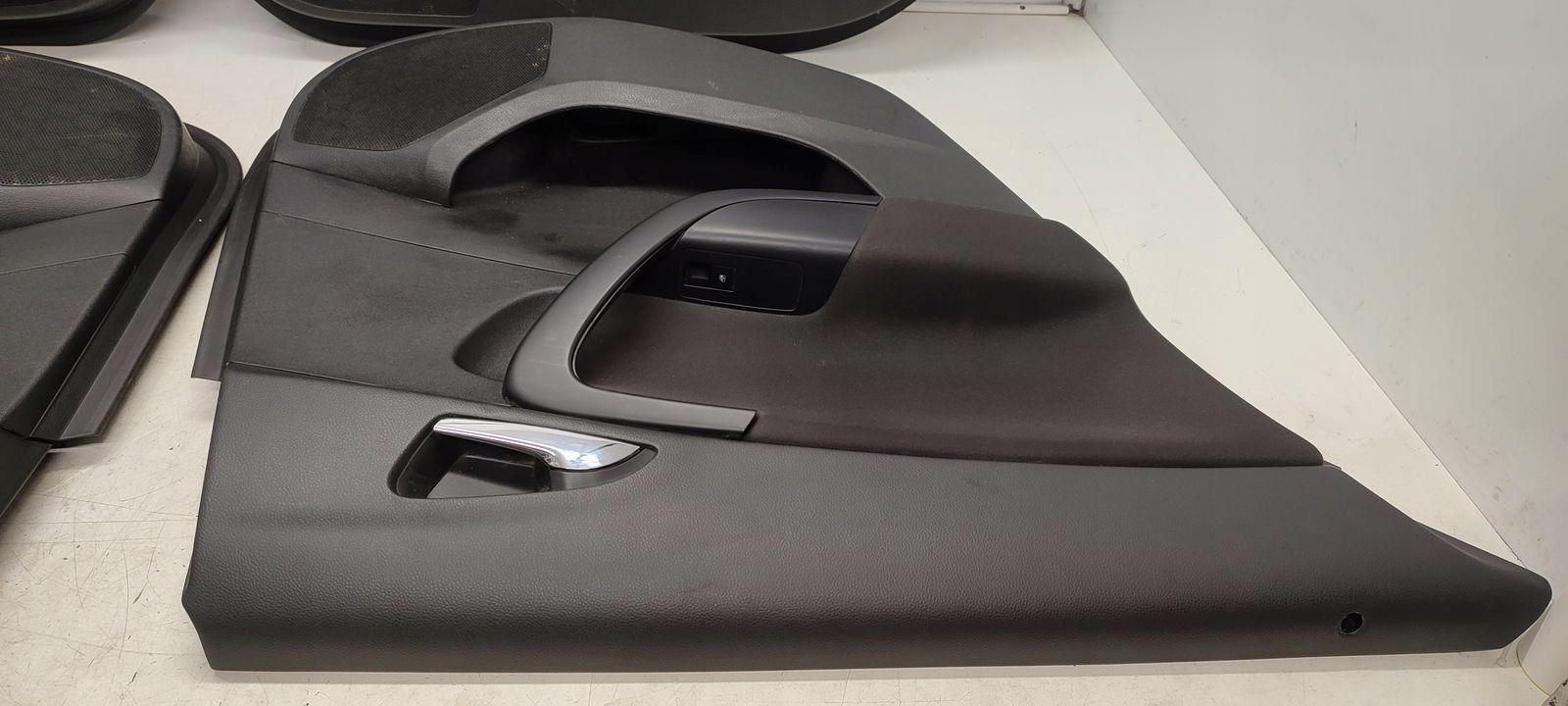 side side komplet Opel Insignia A 2,0 CDTI