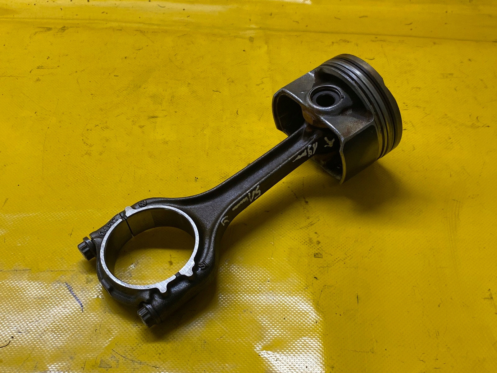 ПОРШНЕВОЙ ШАТУН 04EC POLO V GOLF VII 1.4 TSI CXS