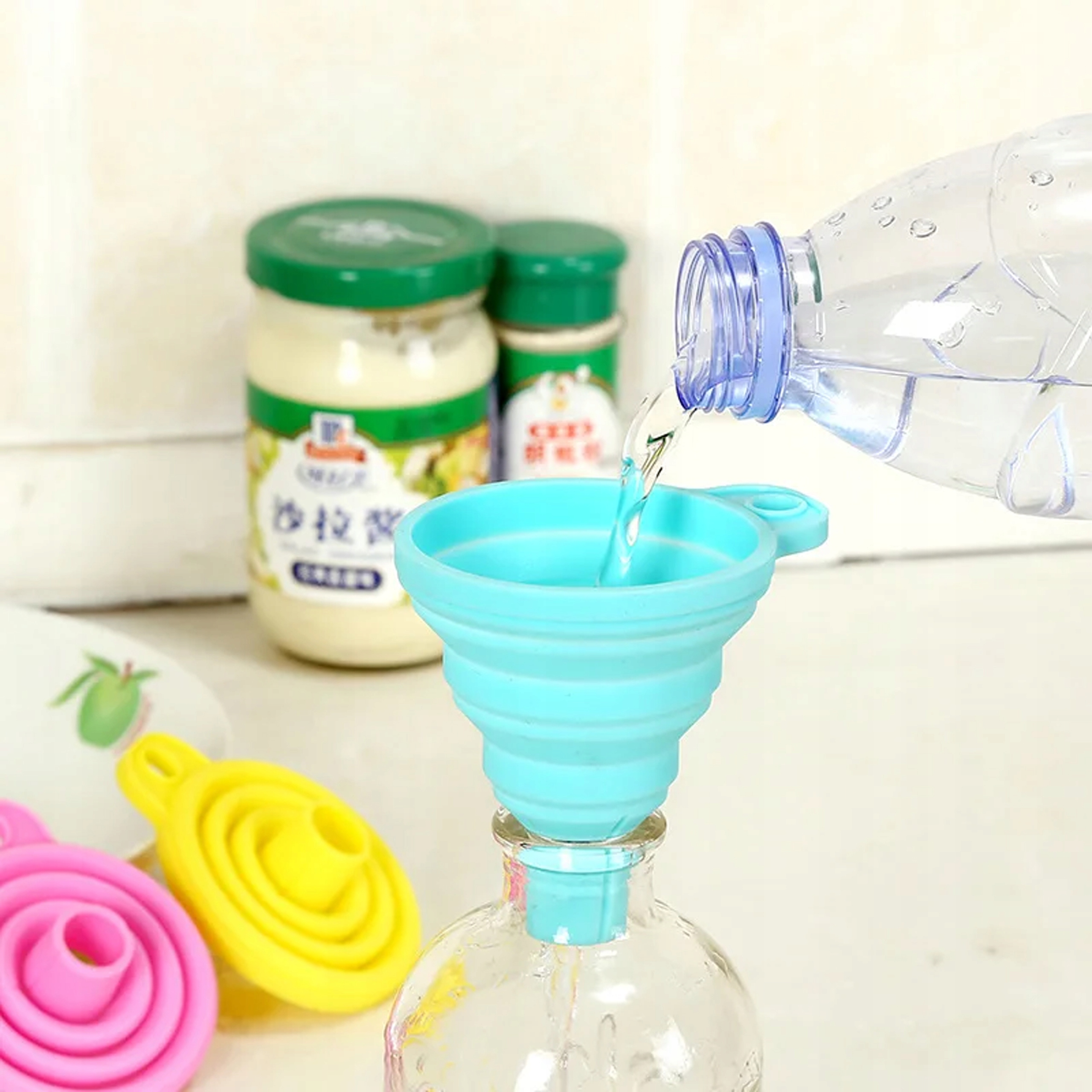 LEJEK SKŁADANY KUCHENNY DO SŁOIKÓW HARMONIJKA SAMOCHODOWY PŁYN OLEJ Średnica 60 mm